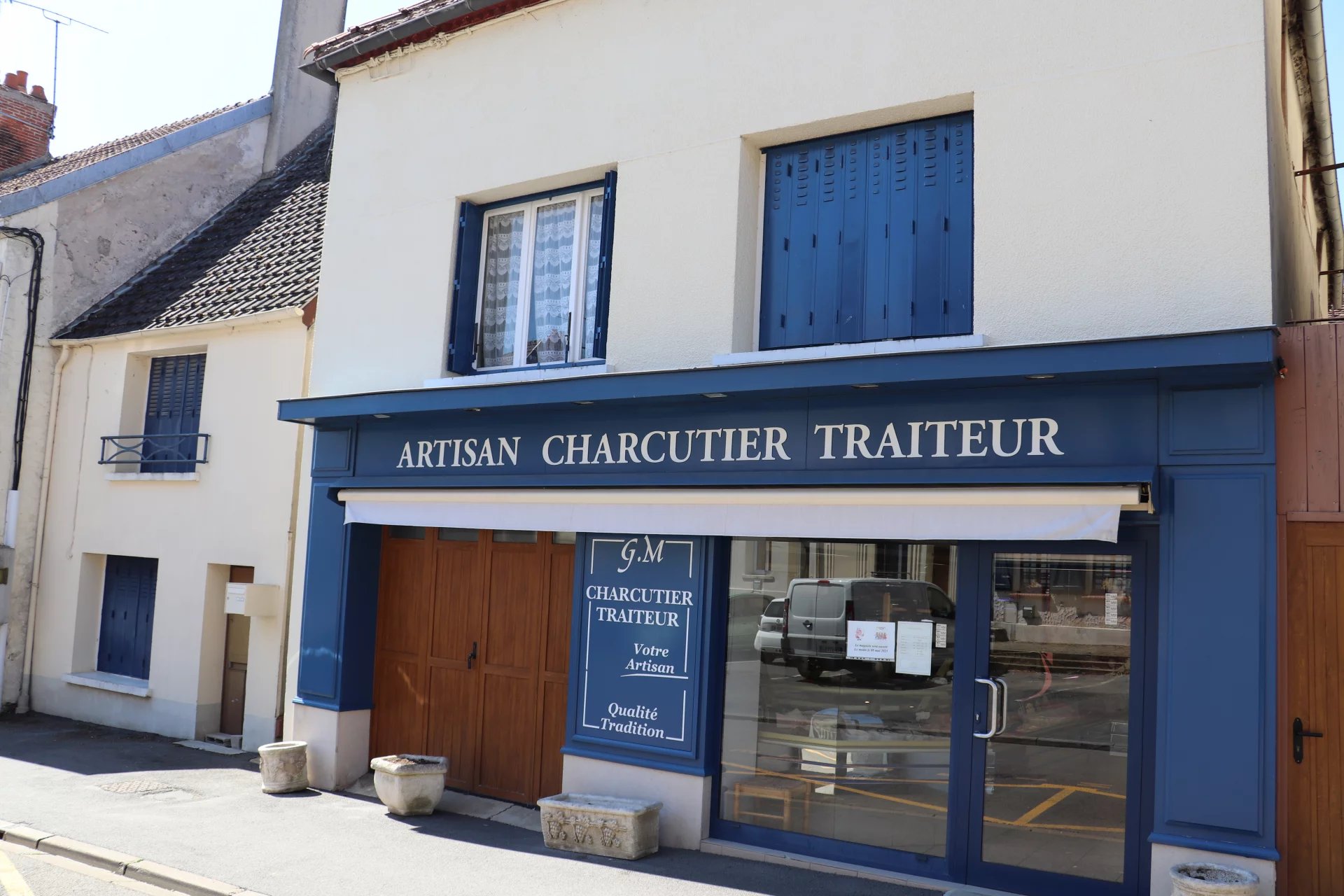 Agence immobilière de 