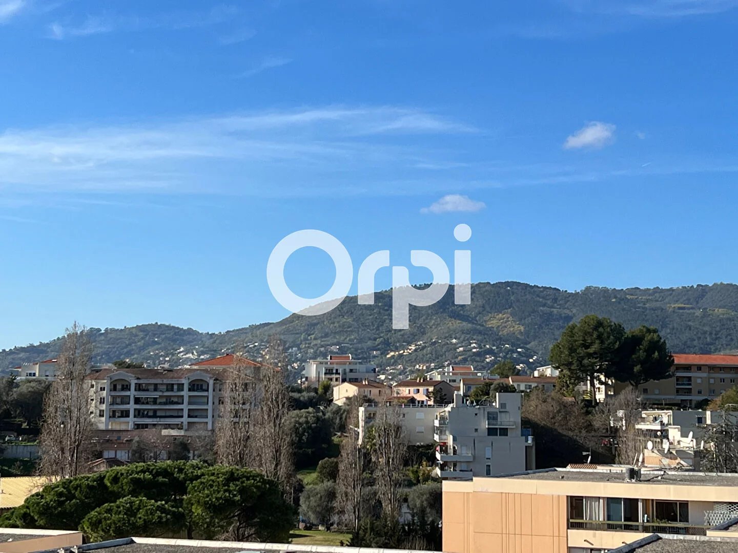 Sale Apartment Cannes-la-Bocca Ranguin