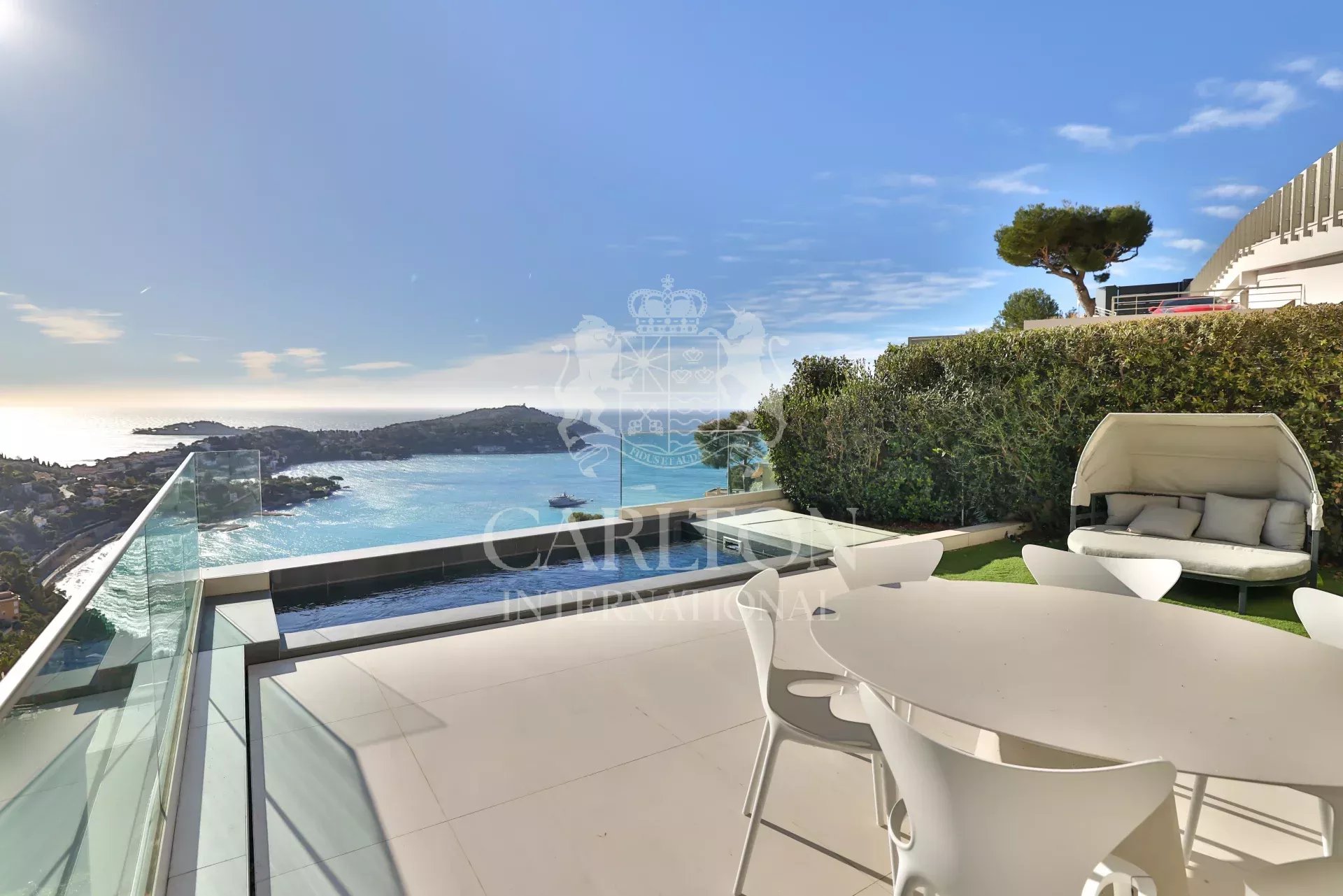 Breathtaking panoramic Sea View contemporary Villa – Villefranche-sur-Mer