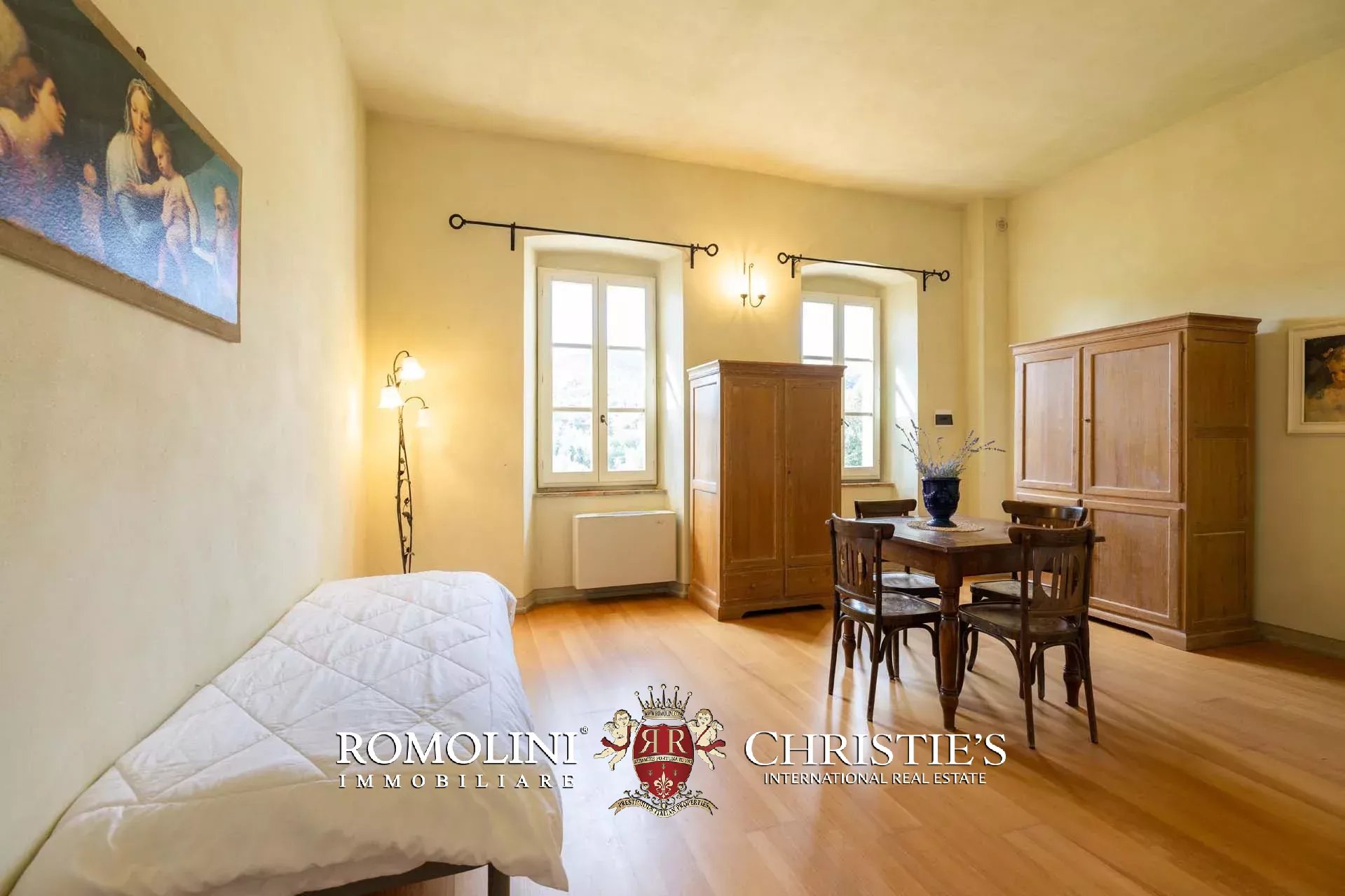 15 Bedroom Villa/Townhouse's Image 51