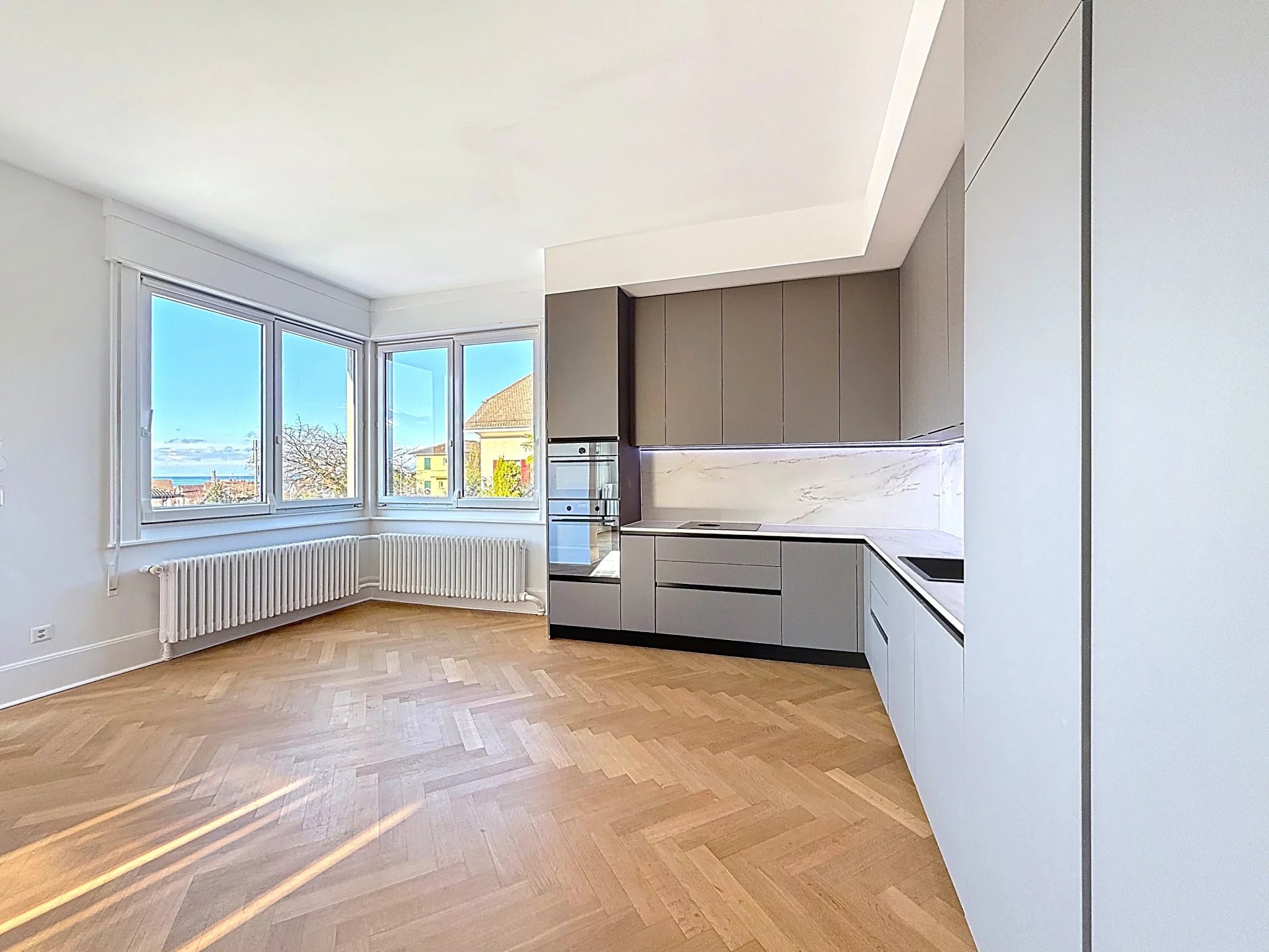 Cachet, calme et vue sur le Lac !