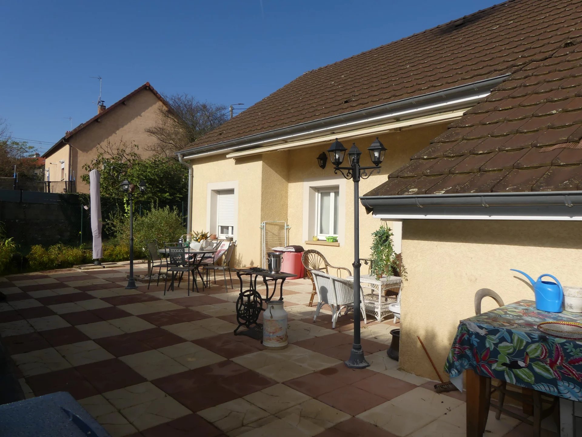 Sale Pavilion Le Creusot