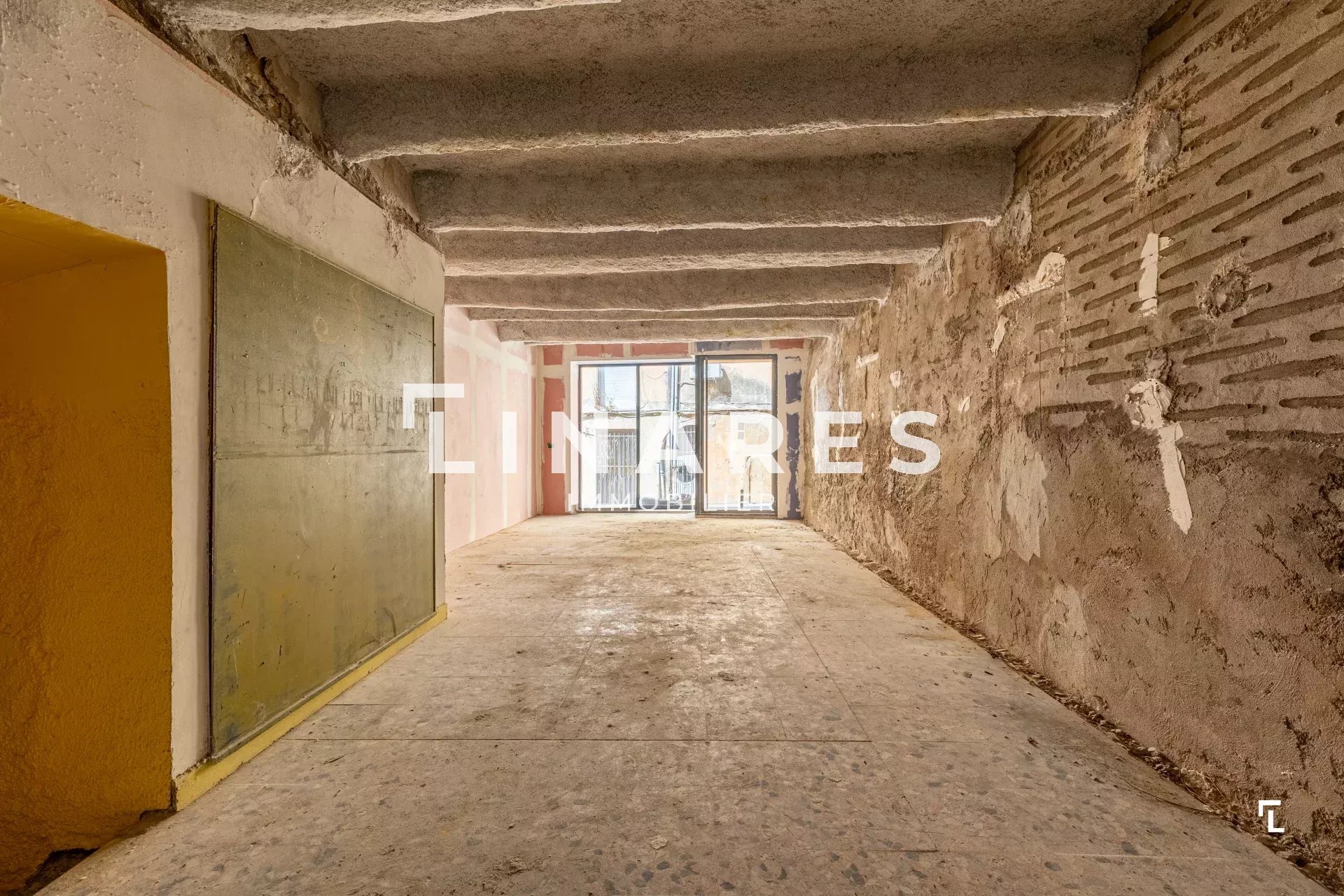 Rental Retail space Aix-en-Provence
