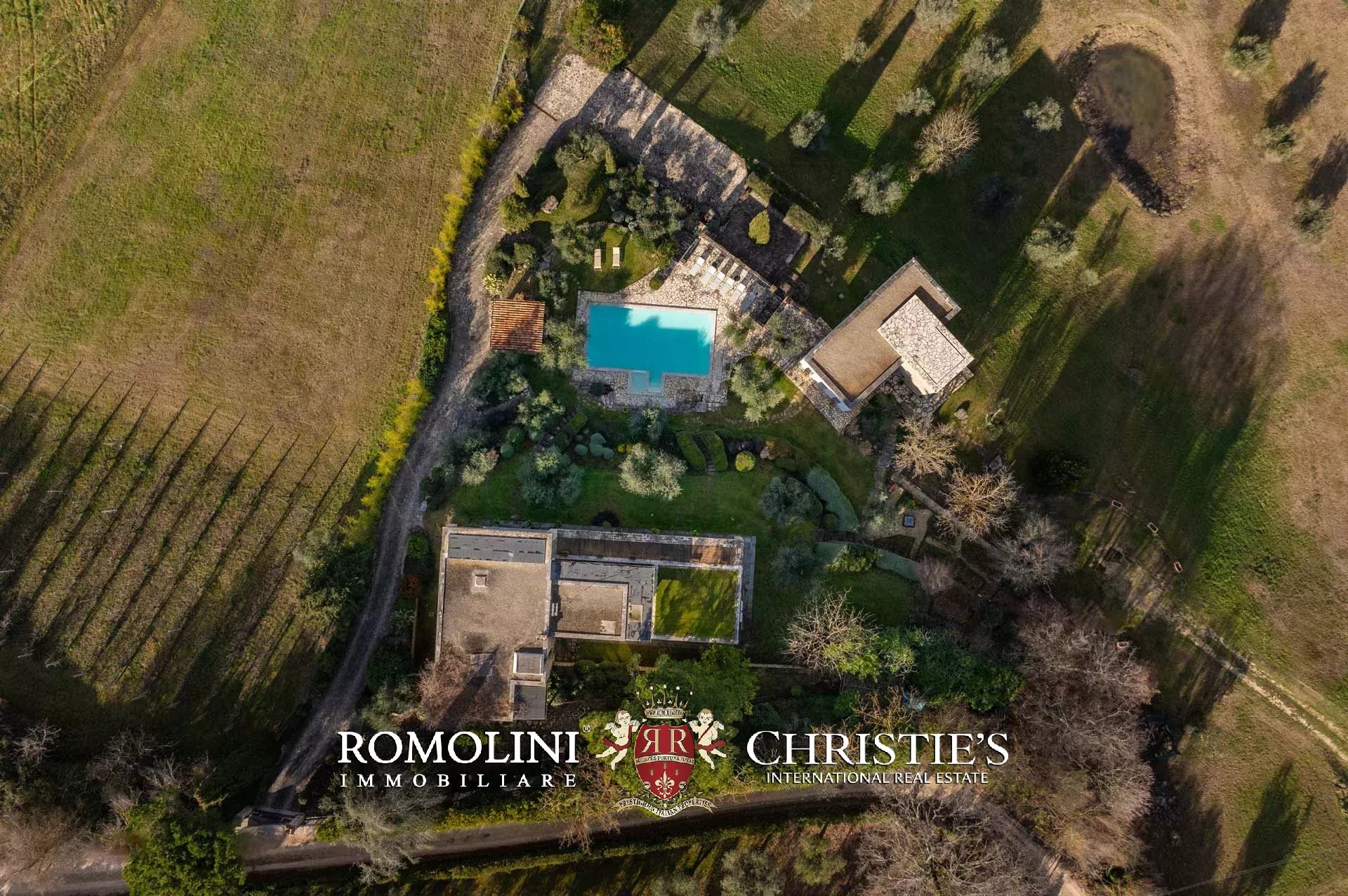 4 Bedroom Villa/Townhouse's Image 15