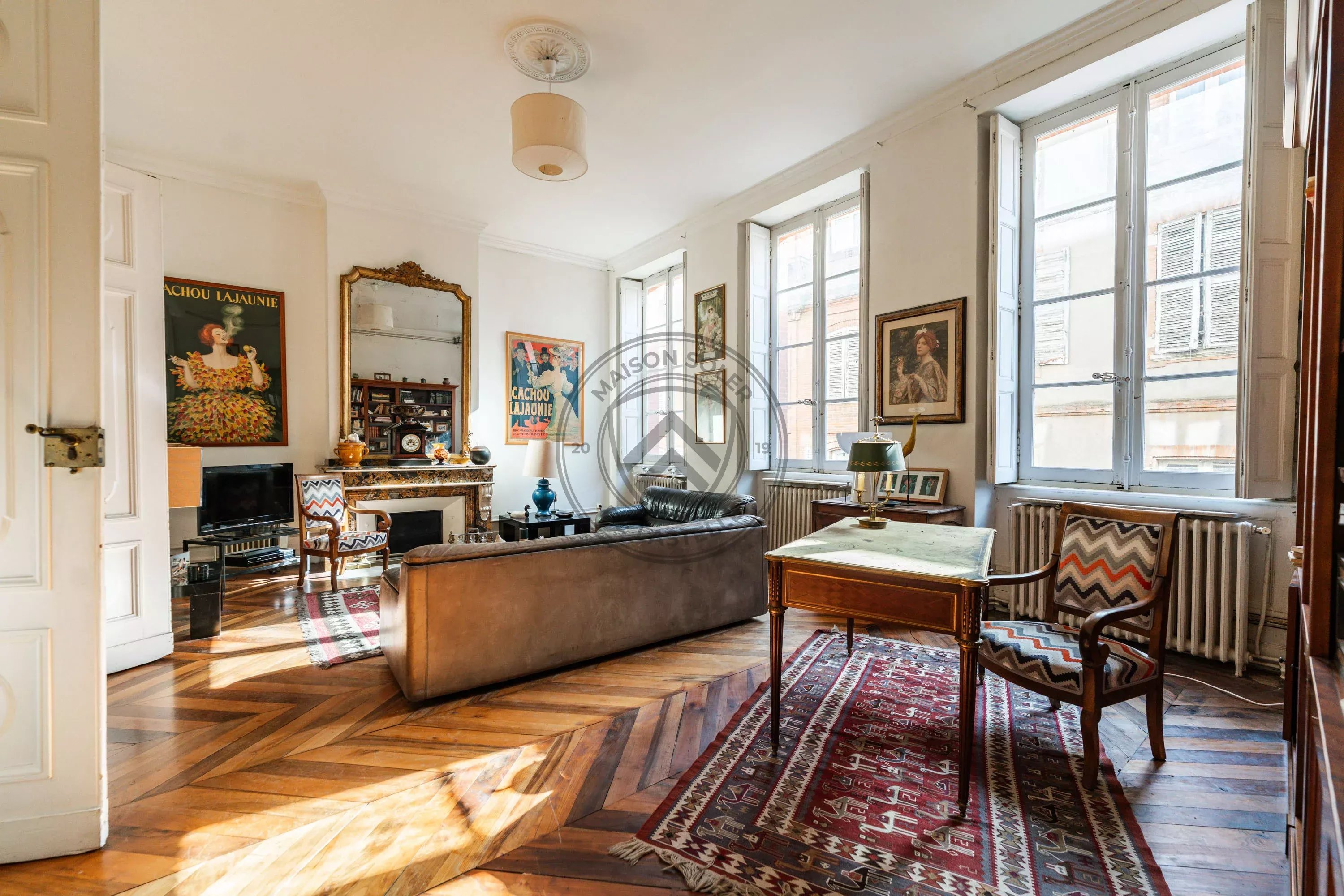 Agence immobilière de 