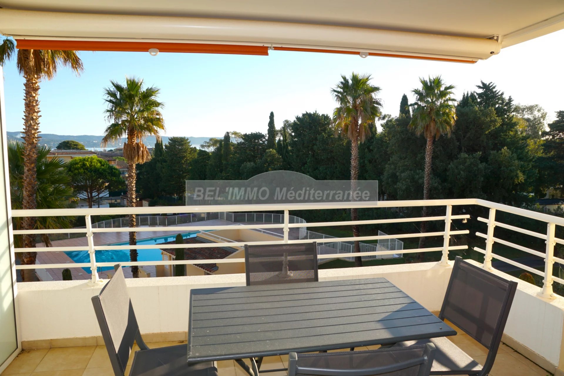 F3 POUR 4/5 PERSONNES + TERRASSE + GARAGE DOUBLE