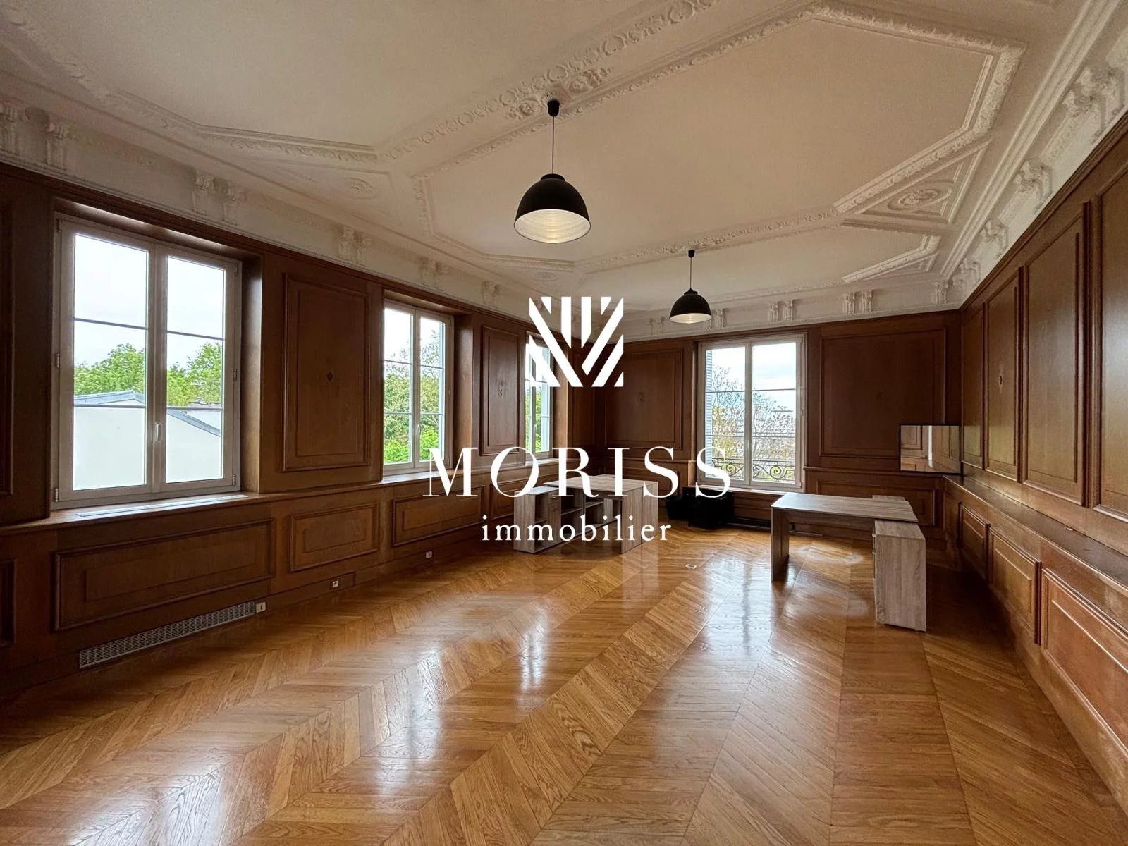 Nogent-sur-Marne Bureau de 5 pièces de 125 m2 - Image Array