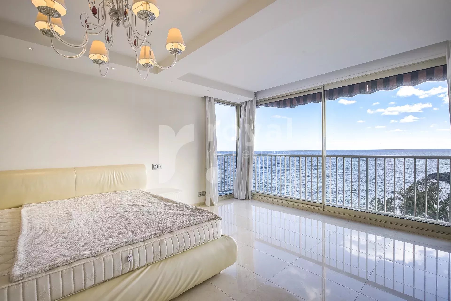 Appartement de luxe avec vue mer panoramique — photo 9