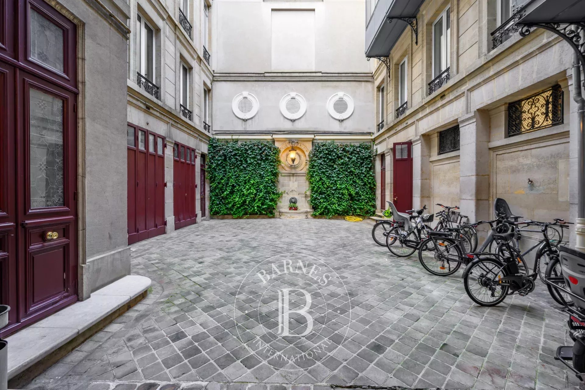 Daire Paris 8ème - picture 20