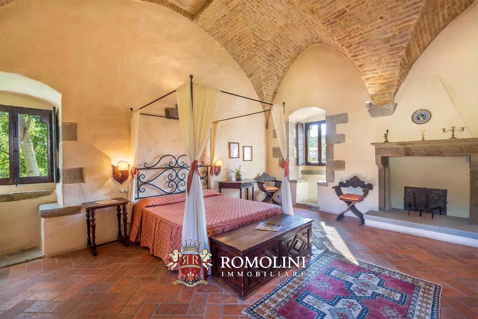 16 Bedroom Villa/Townhouse's Image 29