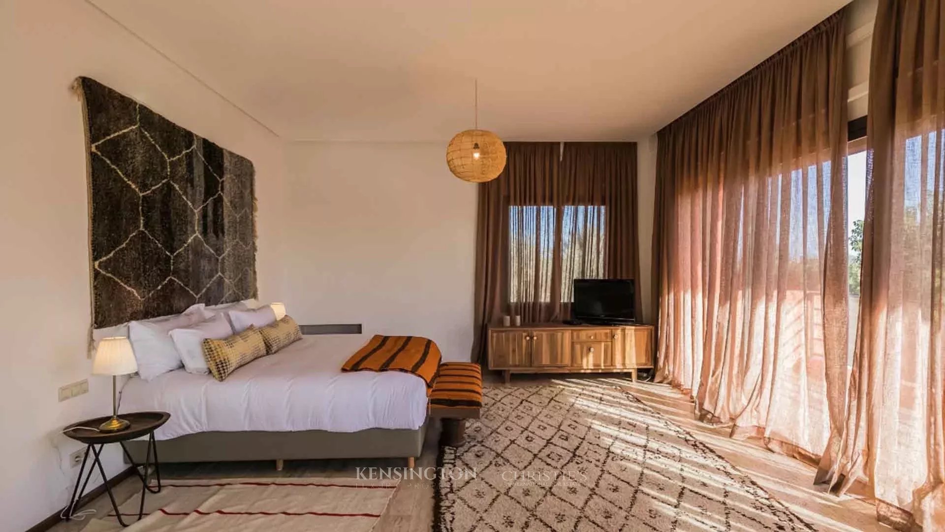 6 Bedroom Villa/Townhouse's Image 24