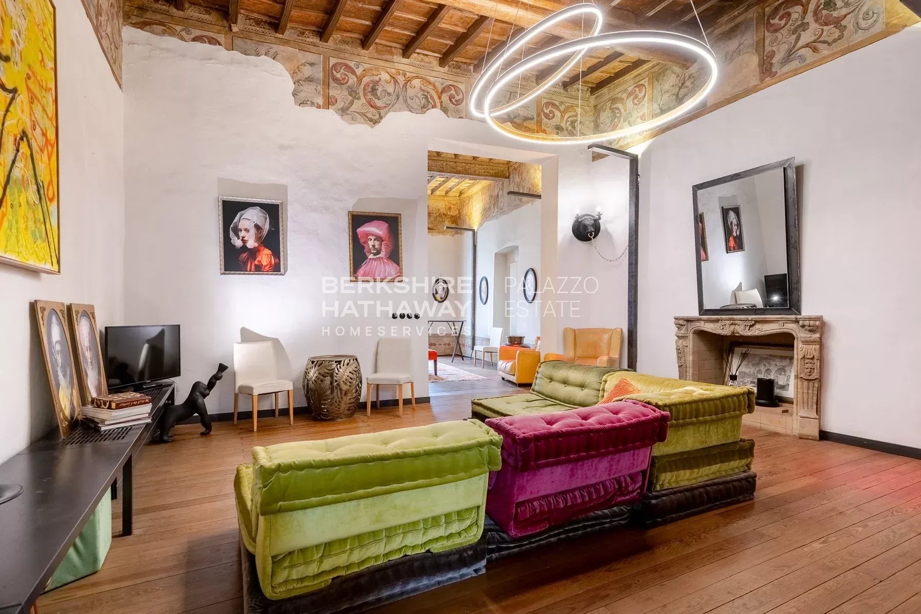 Iconic Savoy Residence Blending History and Design in Central Turin