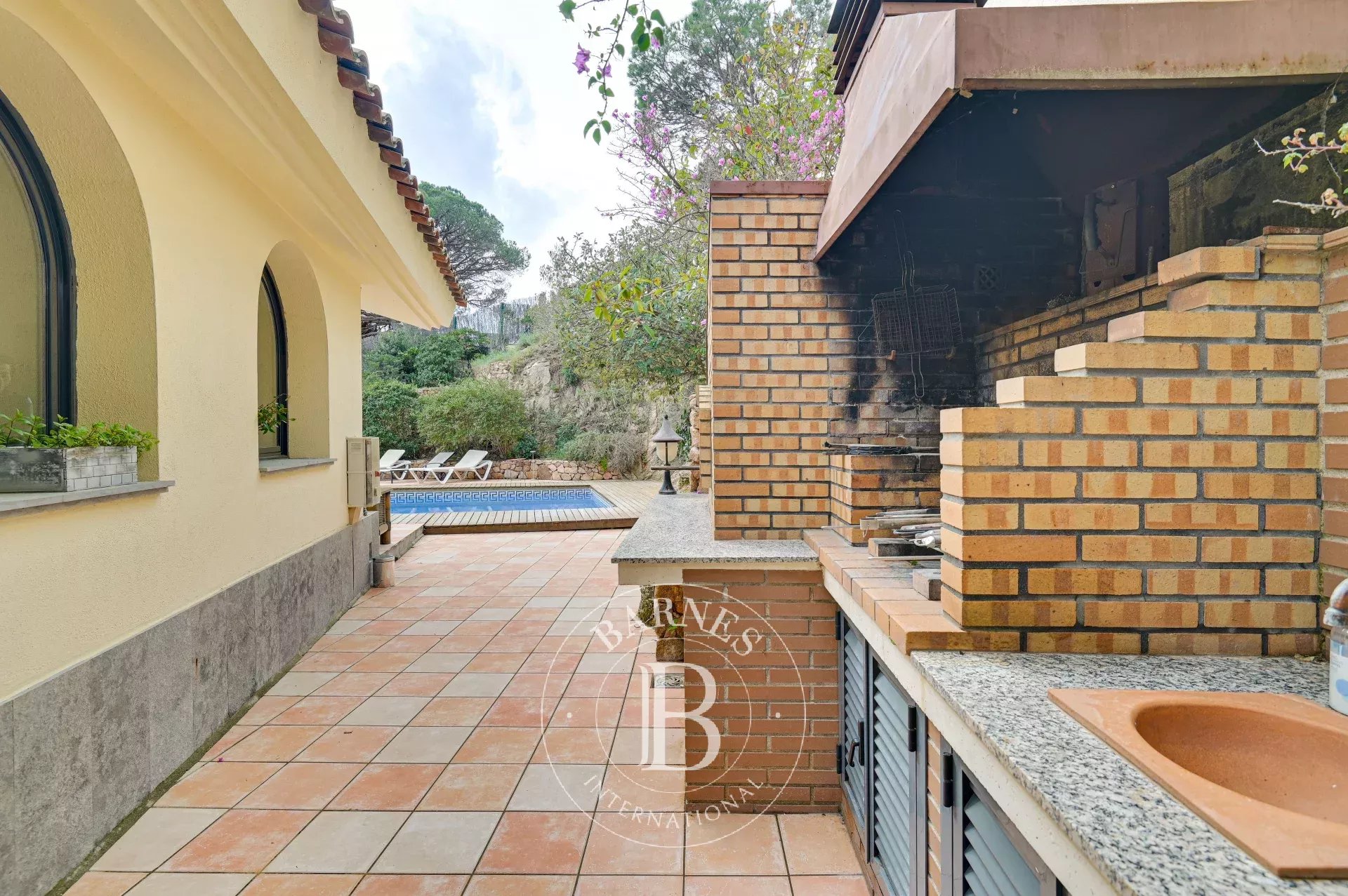 Magnificent villa with sea views in Sant Feliu de Guíxols, Costa Brava - picture 39