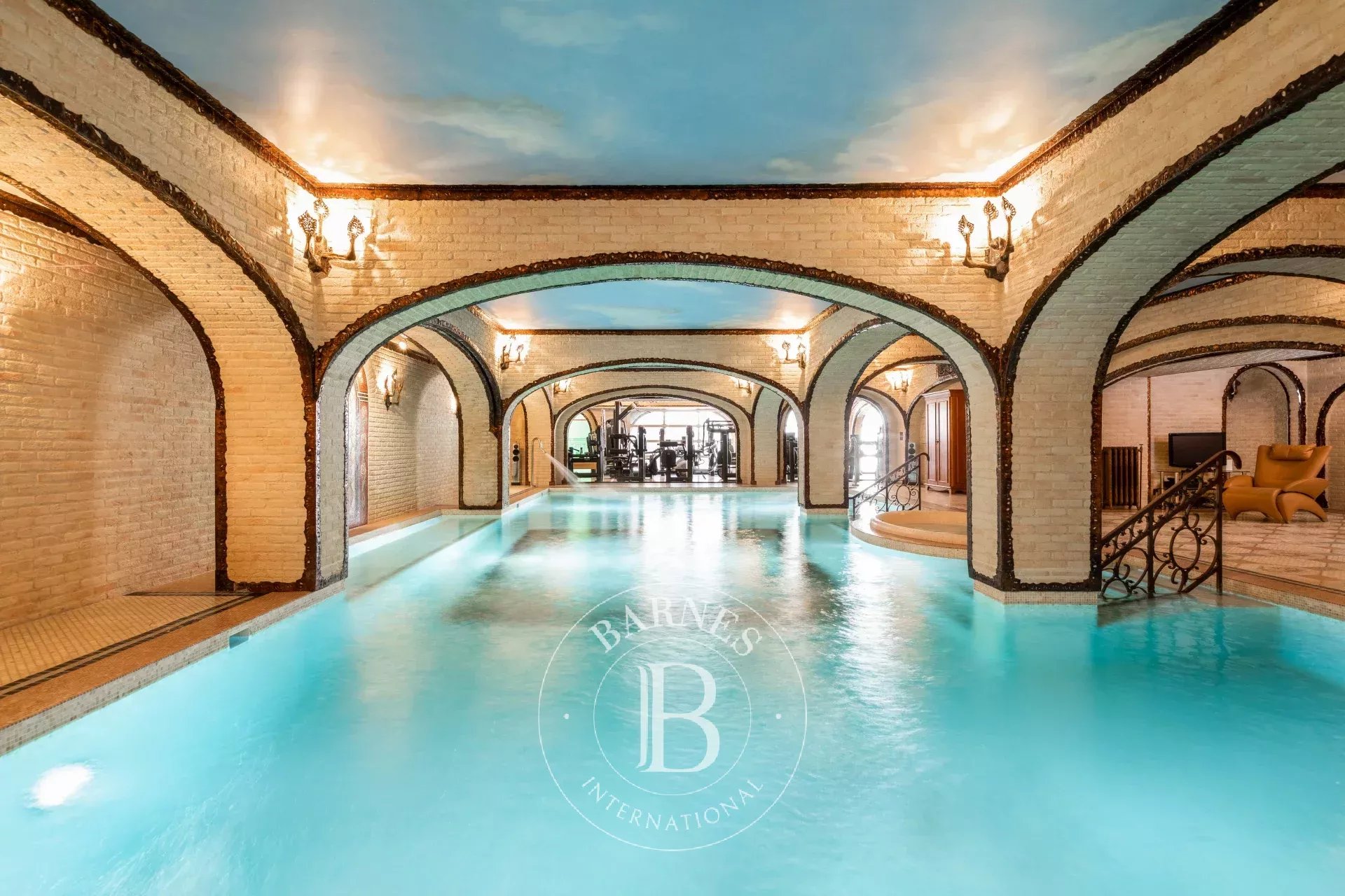 Le Vésinet  - Hôtel particulier 17 Pi&egrave;ces 8 Chambres - picture 1