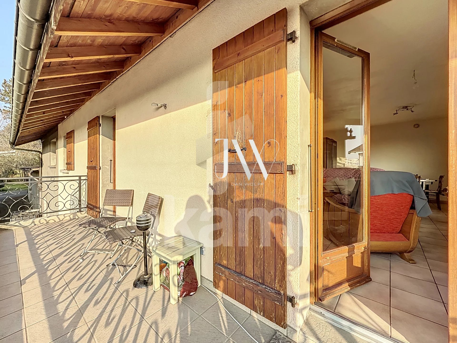 Appartement 3 pièces   80 m2 avec terrasse et garage