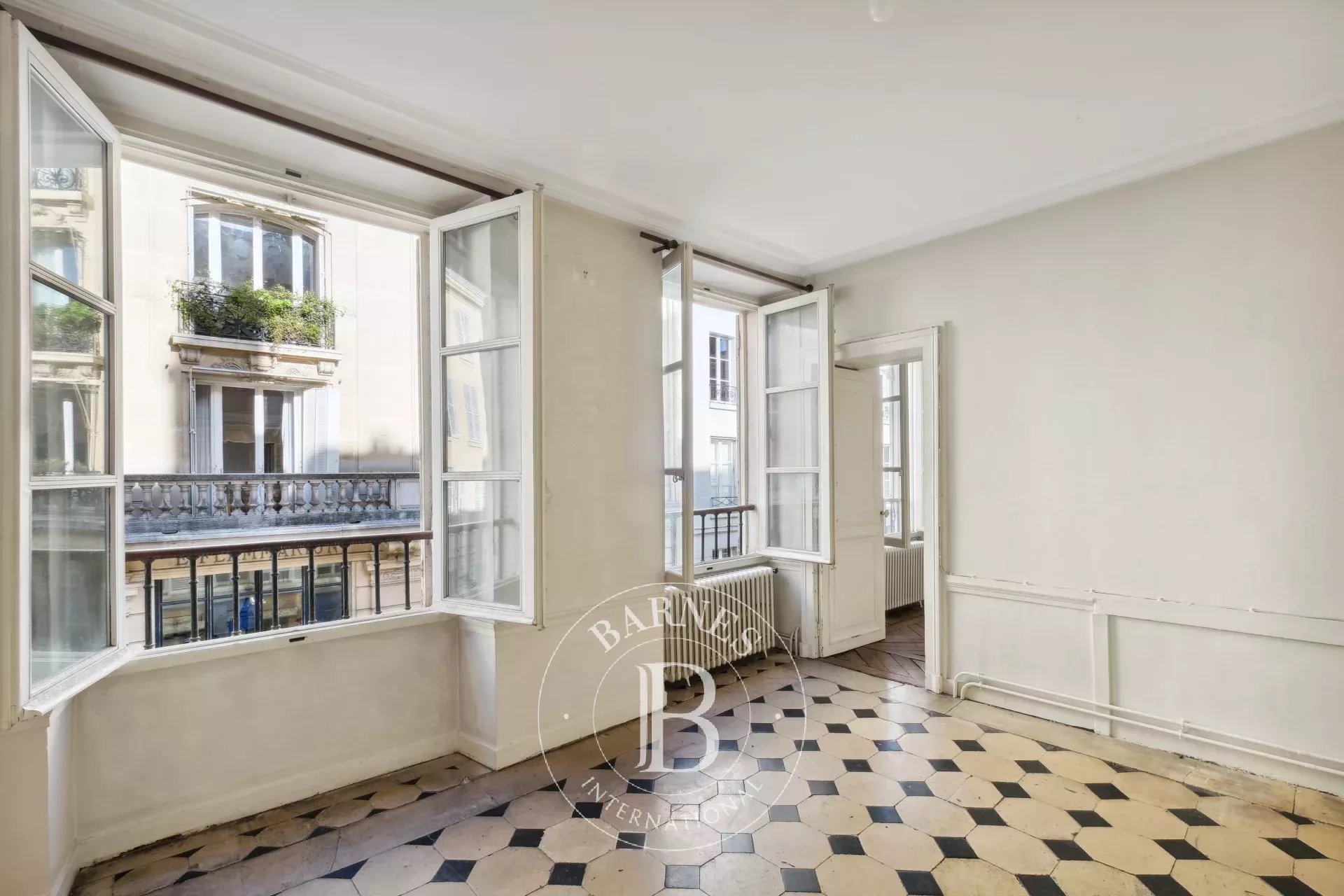 Daire Paris 6ème - picture 6