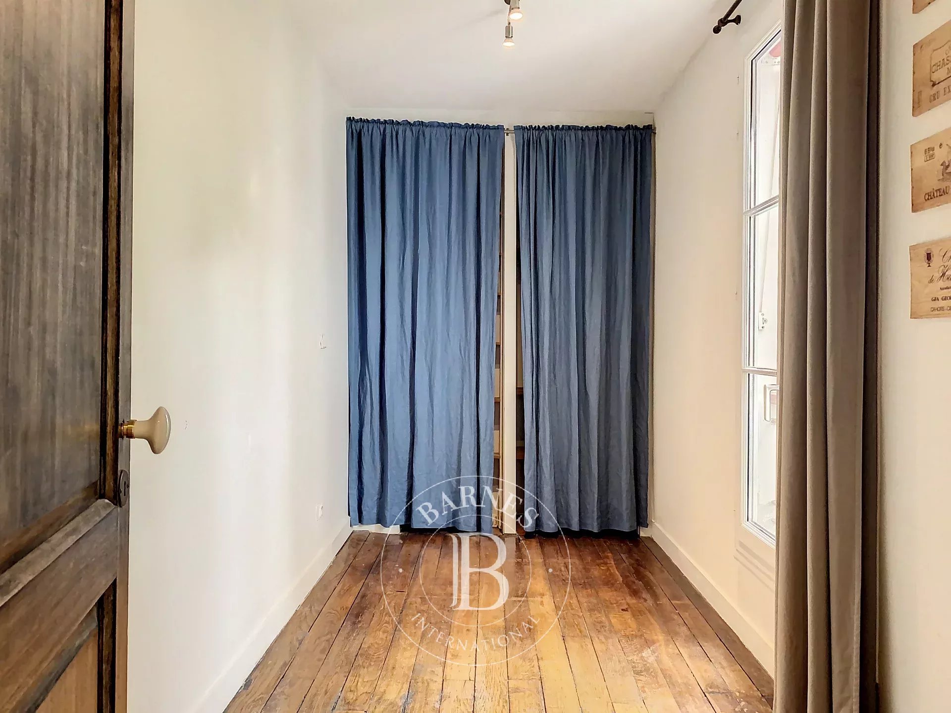 Daire Paris 18ème - picture 16