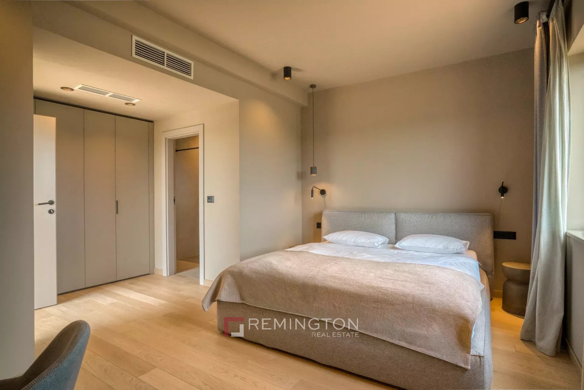Villa/Townhouse's Image 9