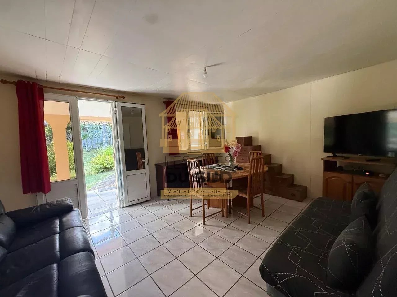 A VENDRE- VILLA DE TYPE T4 DE 106 M2 ENVIRON - SAINT- JOSEPH - 219 000 €