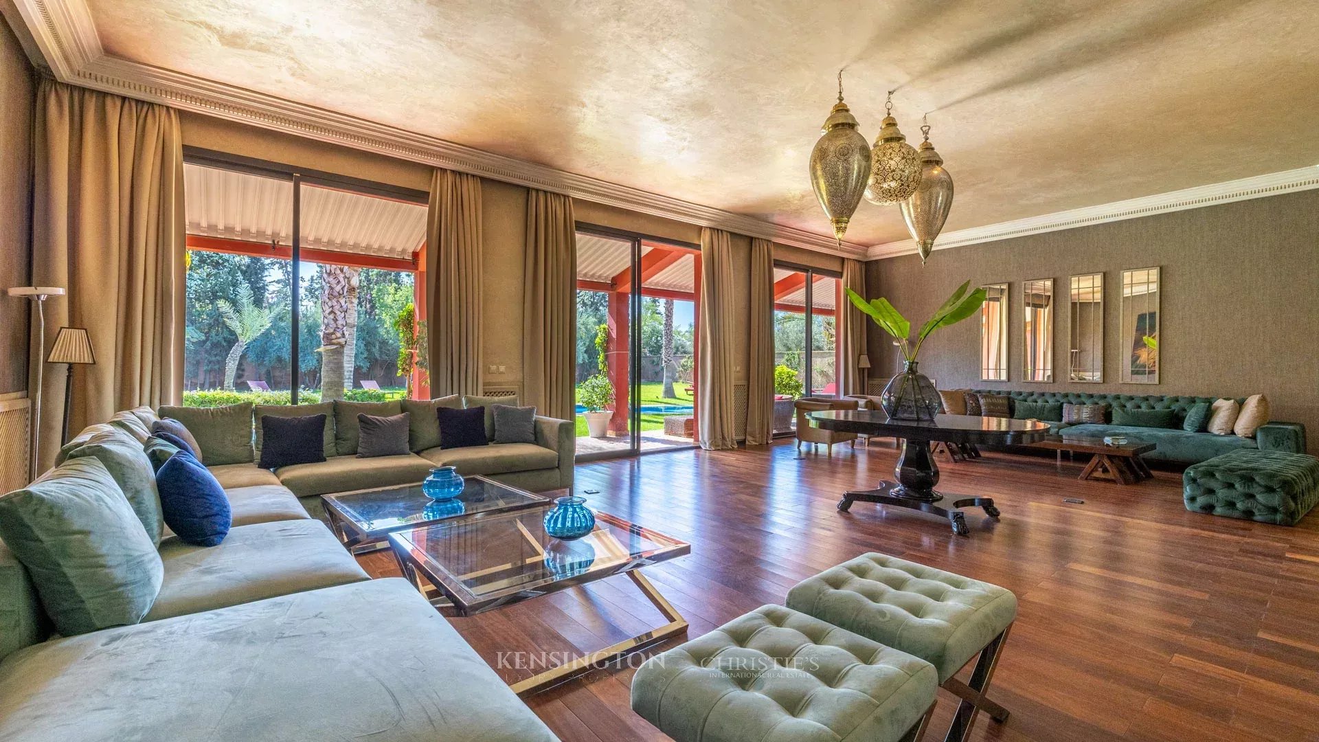 5 Bedroom Villa/Townhouse's Image 7