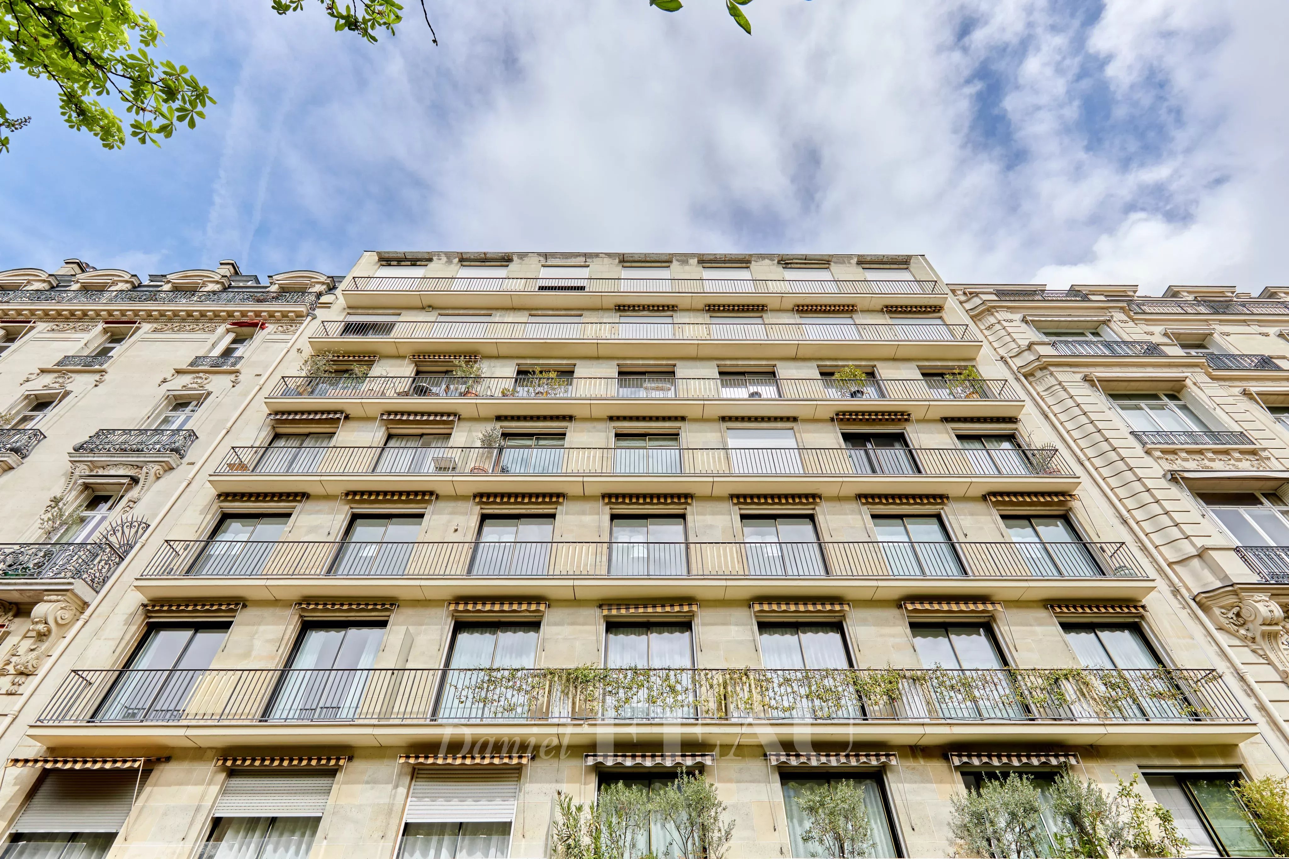 Location Appartement Paris 16ème