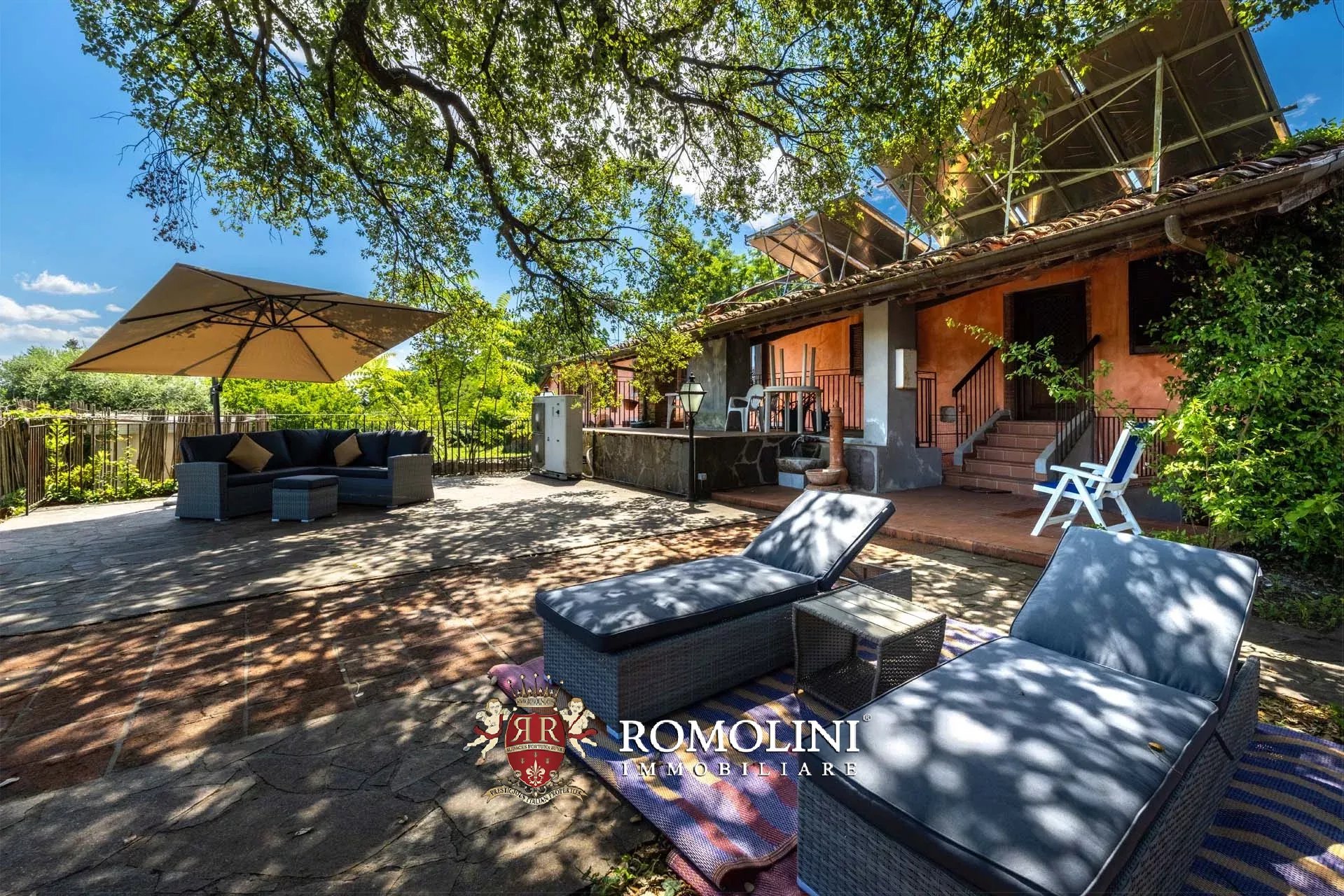 11 Bedroom Villa/Townhouse's Image 13
