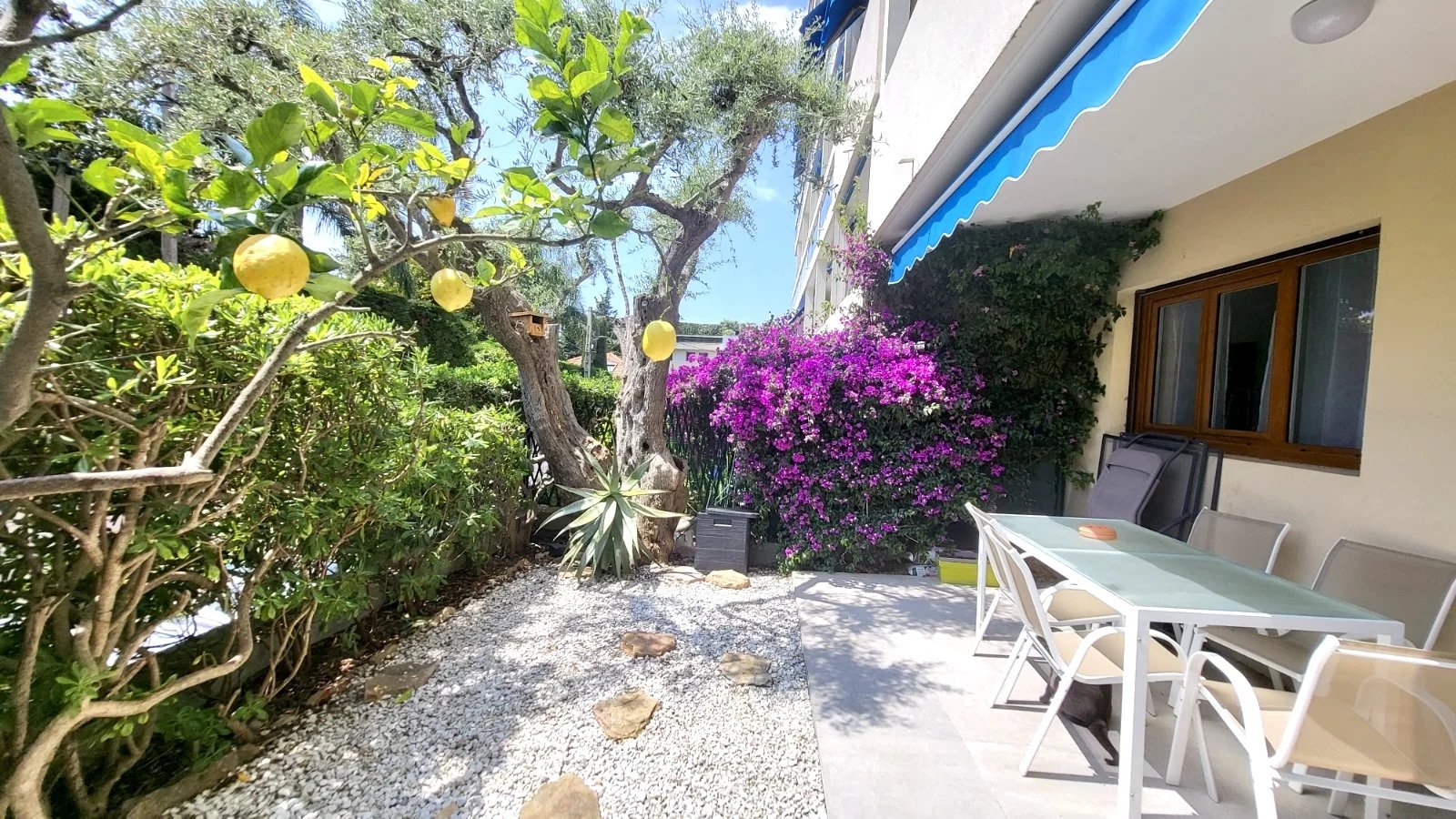 Sale Apartment Antibes Cap d'Antibes
