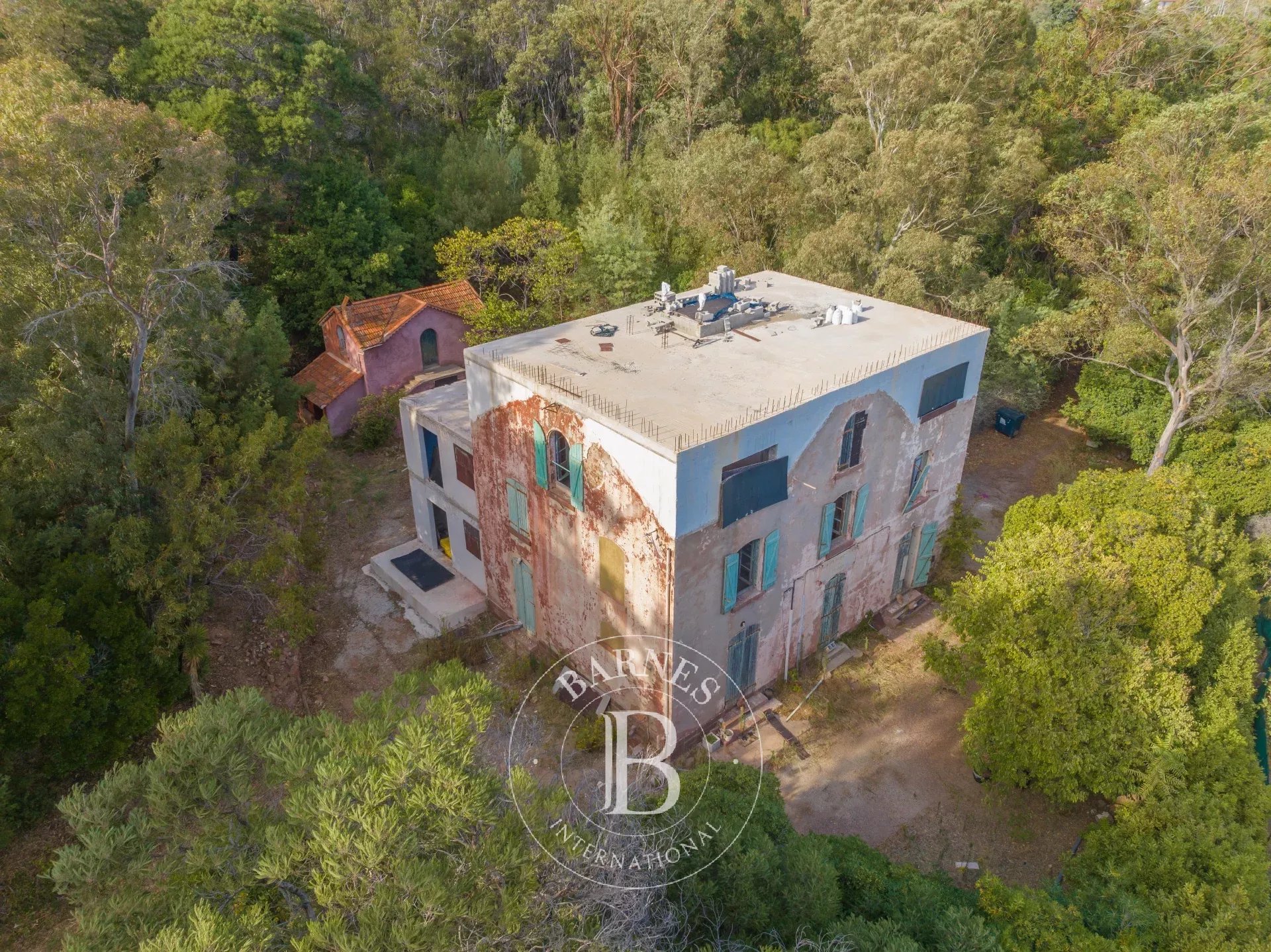 Villa Saint-Raphaël - picture 4