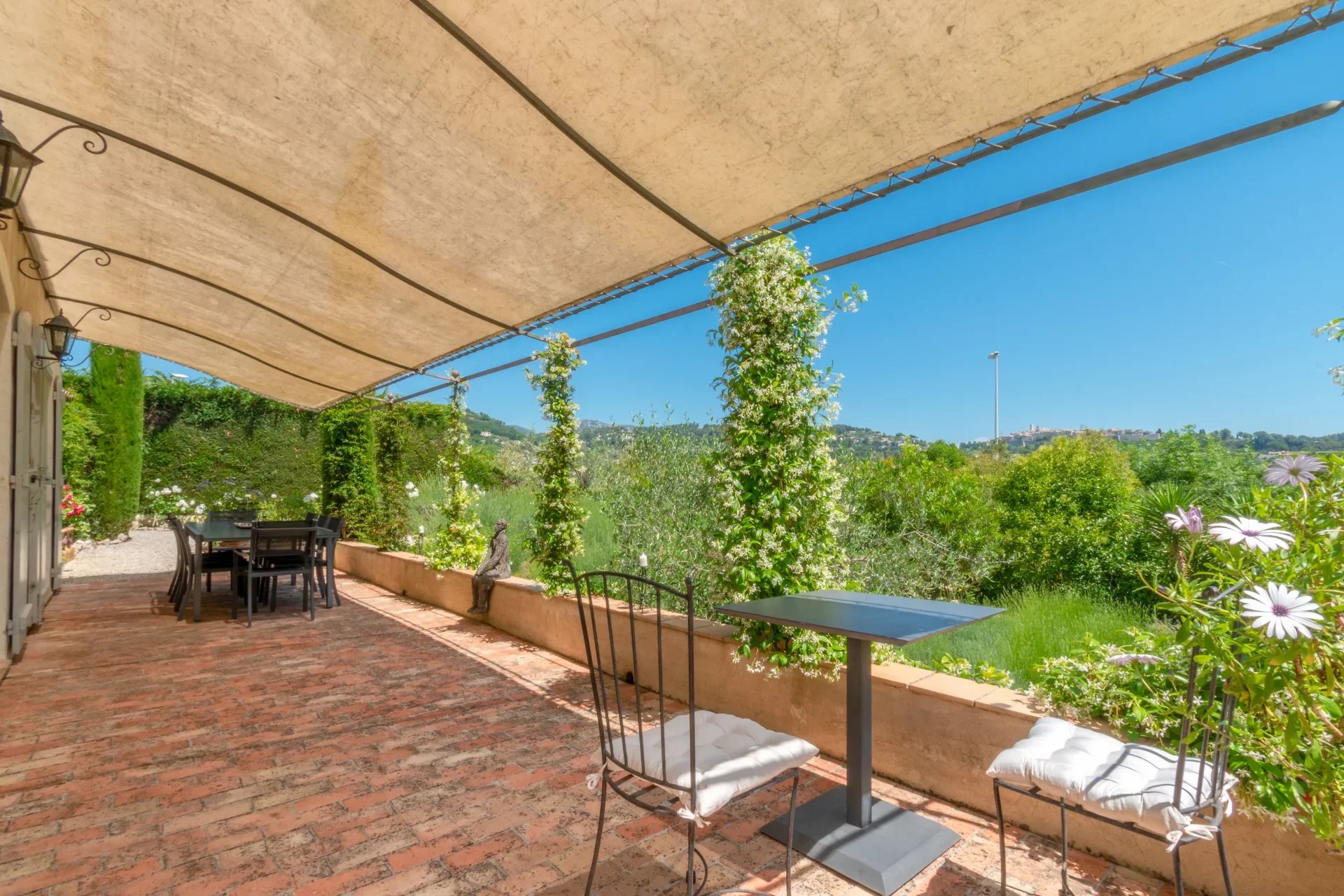 Vente Maison 7 pièces - La Colle Sur Loup - Piscine Terrain Constructible - Photo 2