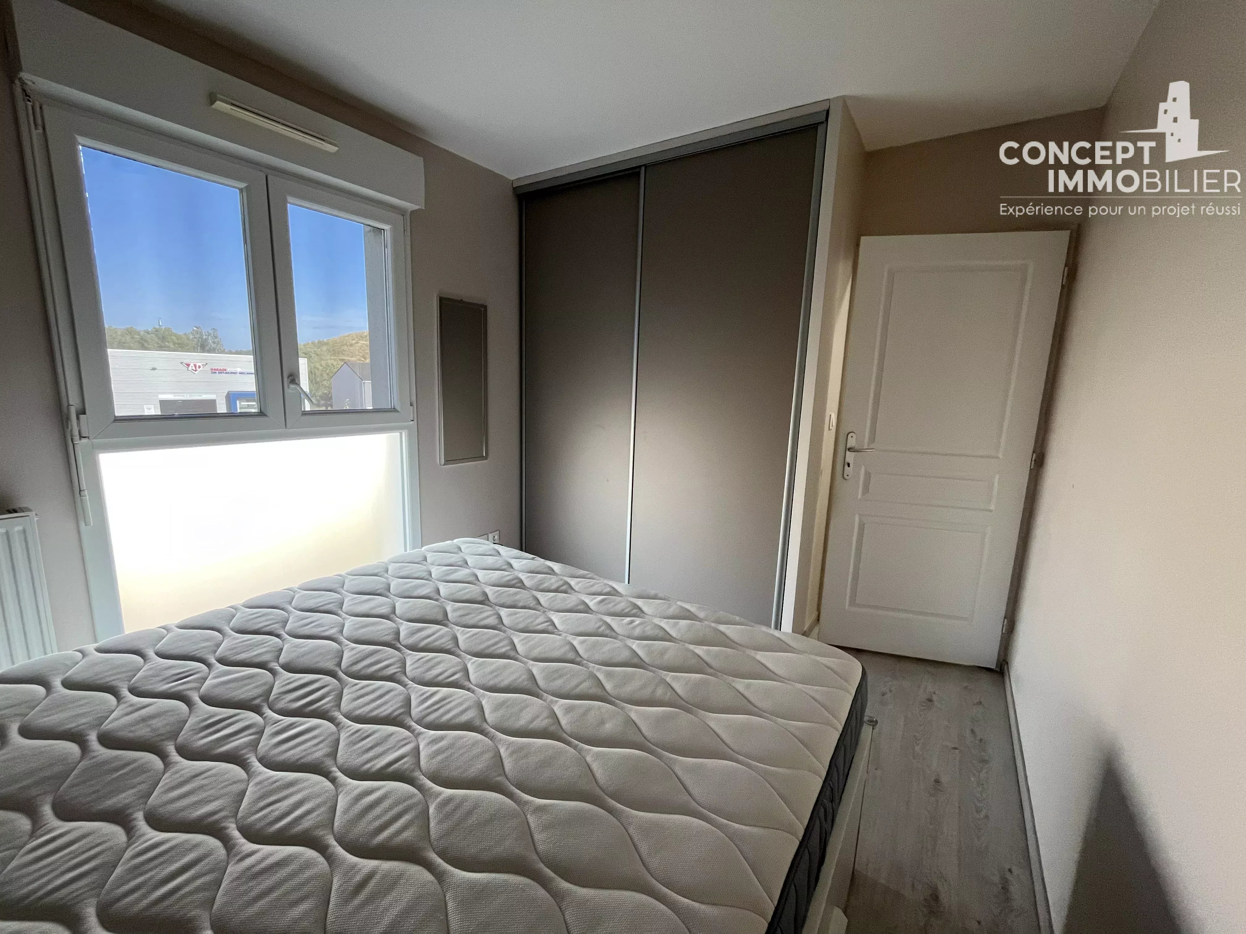 À louer – Appartement F3 meublé avec balcon et 2 places de parking – Marange-Silvange