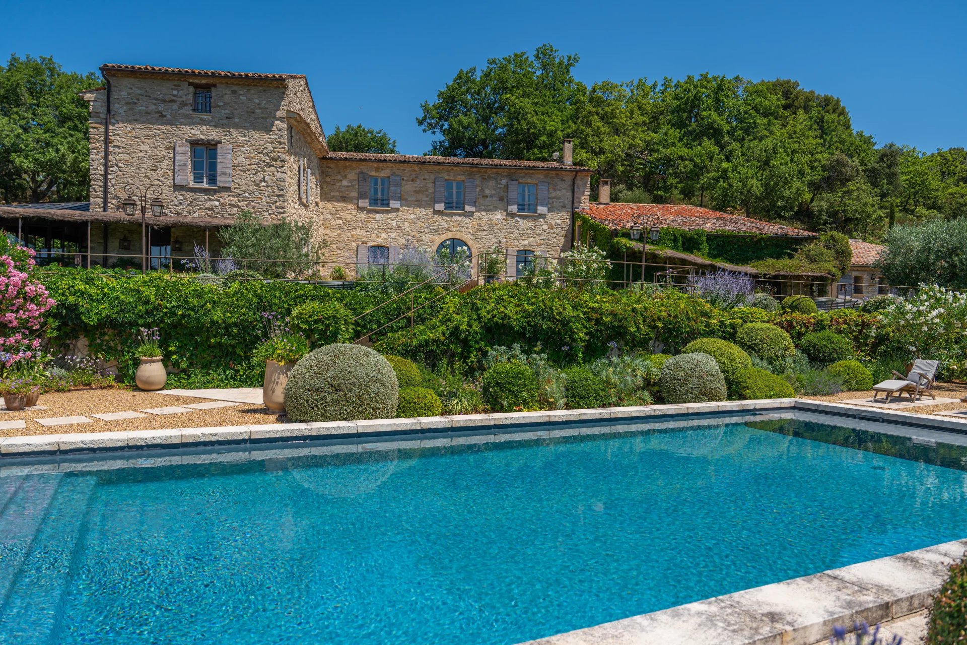 Propriété Aix-en-Provence  -  ref 85983255 (picture 3)