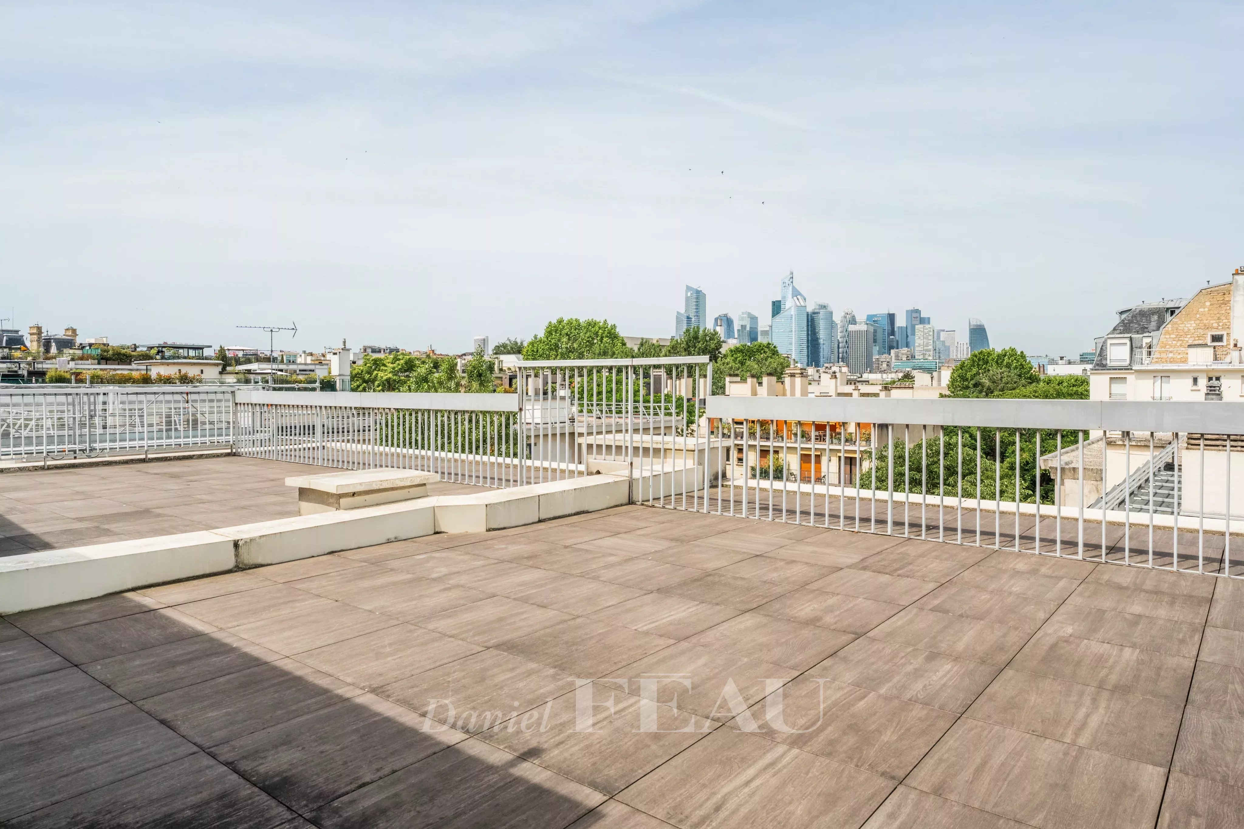 Neuilly - Sablons - Cinq chambres -Terrasse / Full Pasteur