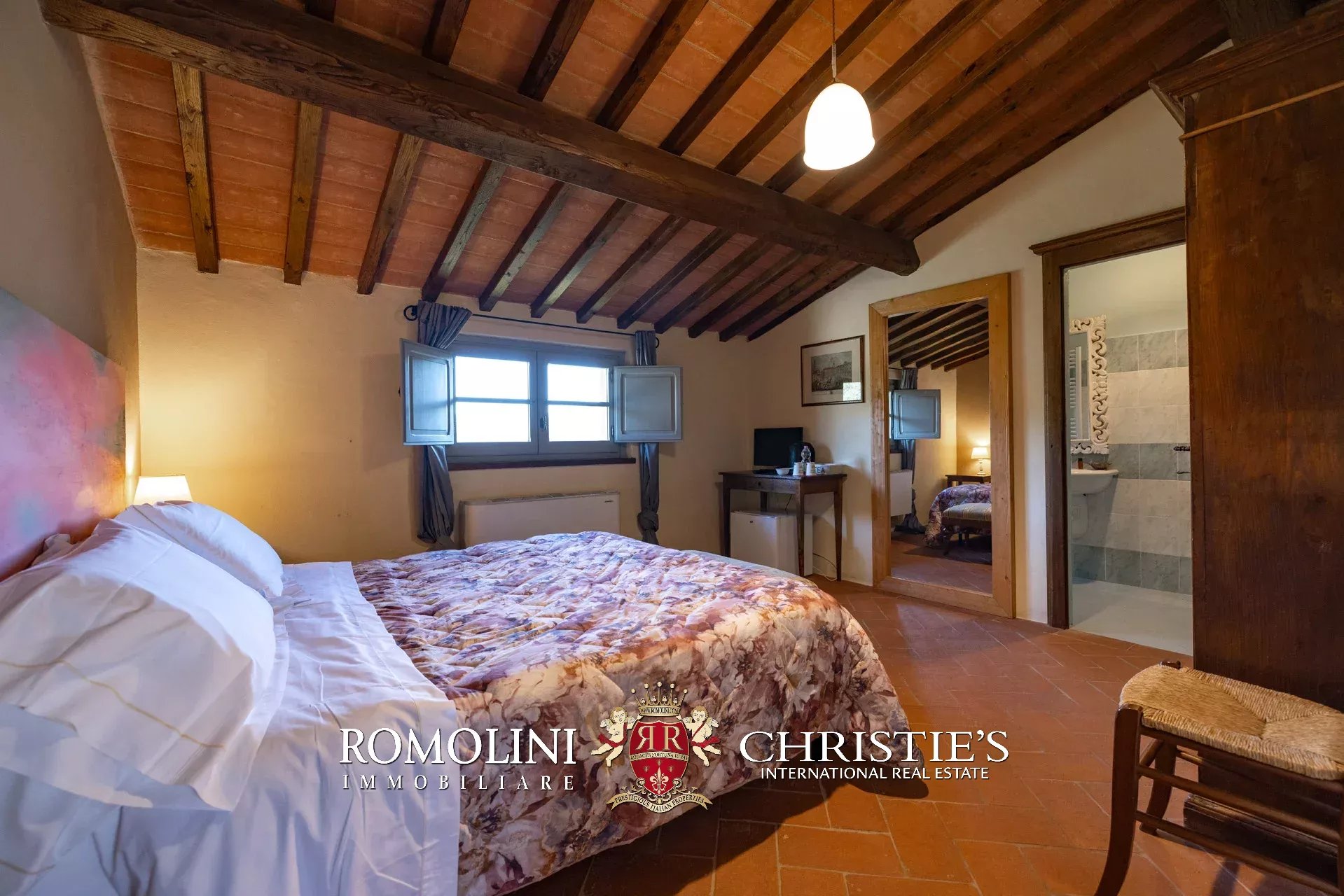13 Bedroom Villa/Townhouse's Image 59