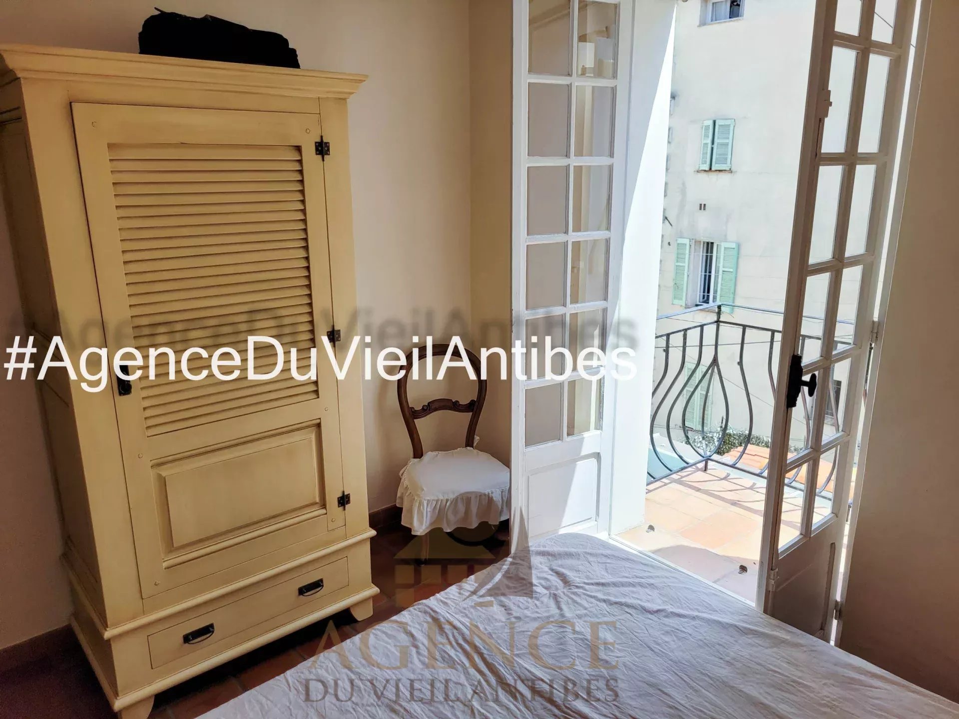 2p 3p 4p 5p Antibes appartement appartement de caractère estimation. gestion locative immobilier location maison maison de village pierres apparrentes studio vente vieil Antibes villa