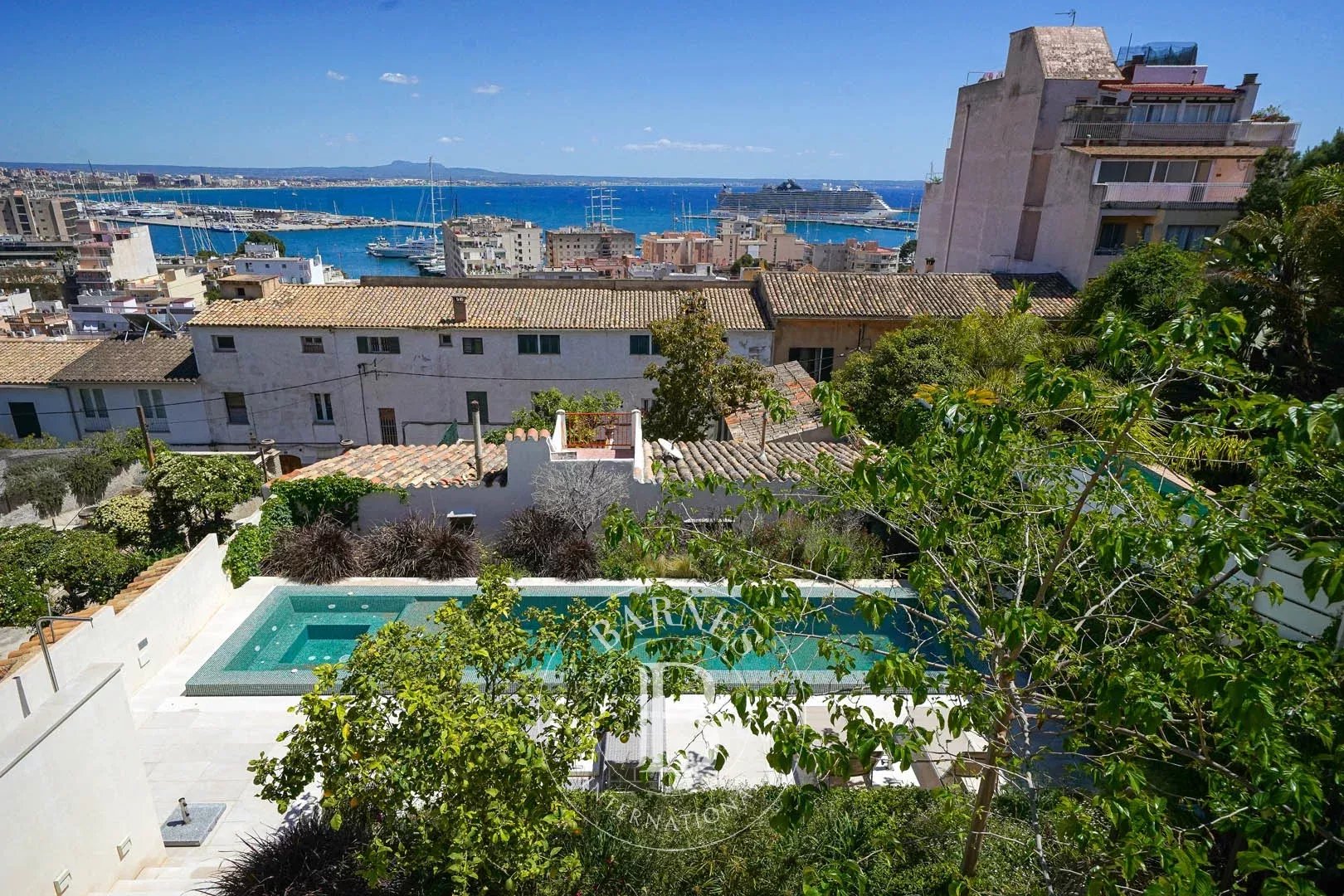 Splendide maison avec piscine, vue imprenable sur la baie de Palma et licence de location de vacances