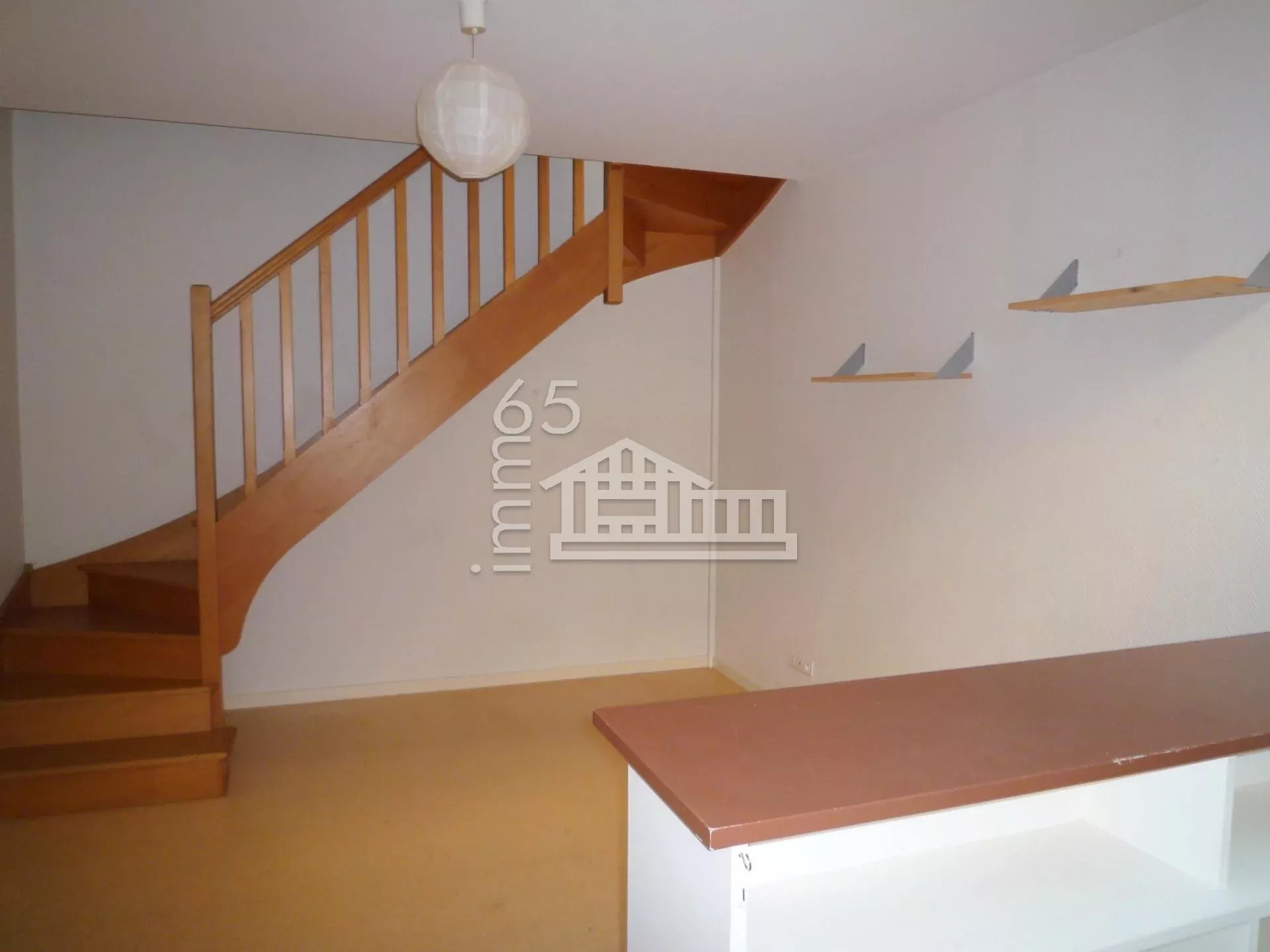 Appartement T2 duplex PREFECTURE
