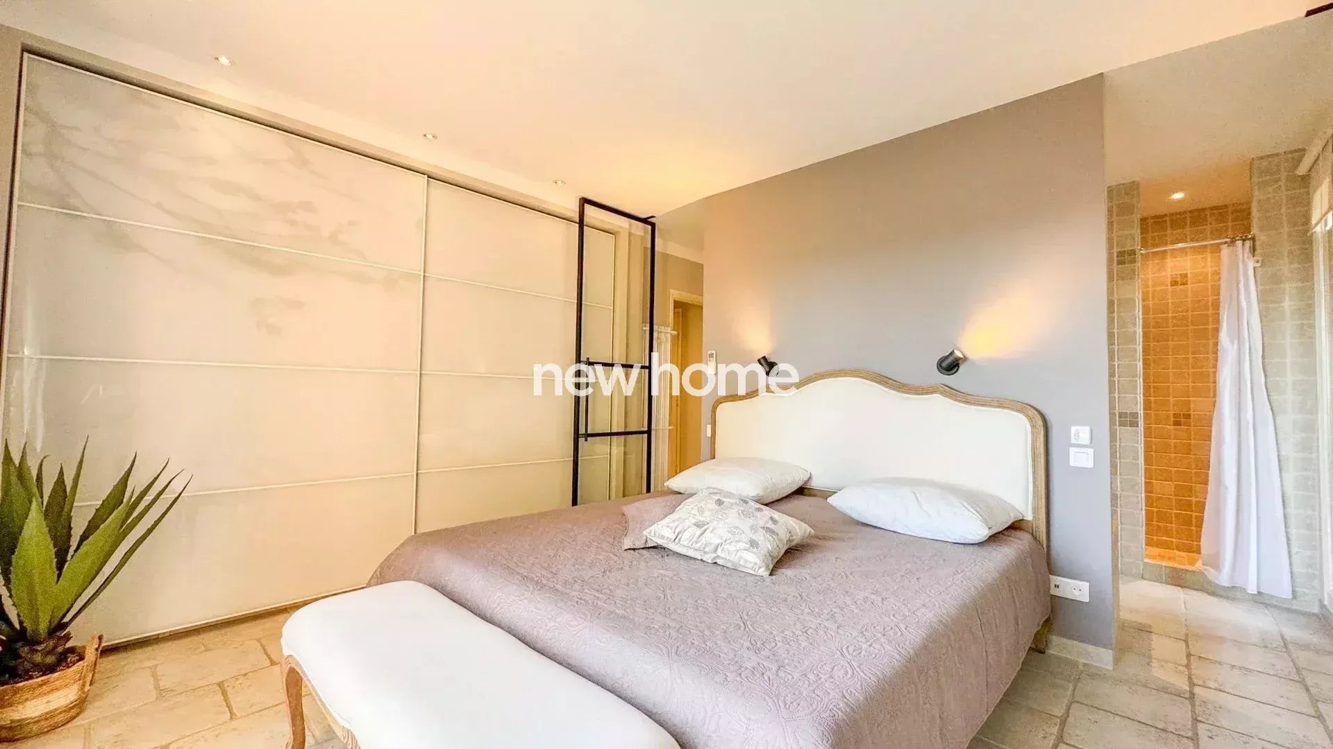 Magnifique villa avec vue panoramique à Lorgues