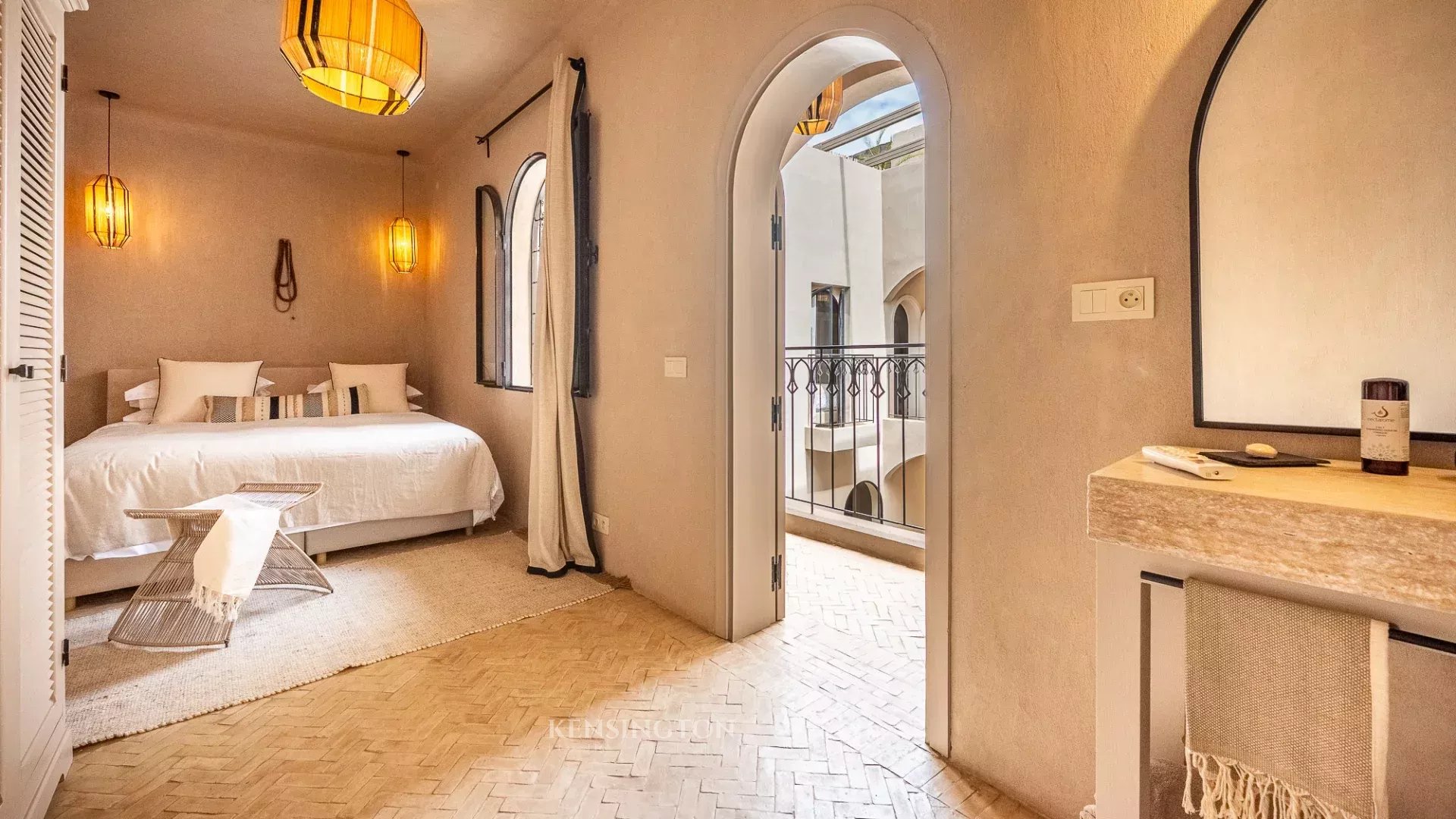 5 Bedroom Villa/Townhouse's Image 16
