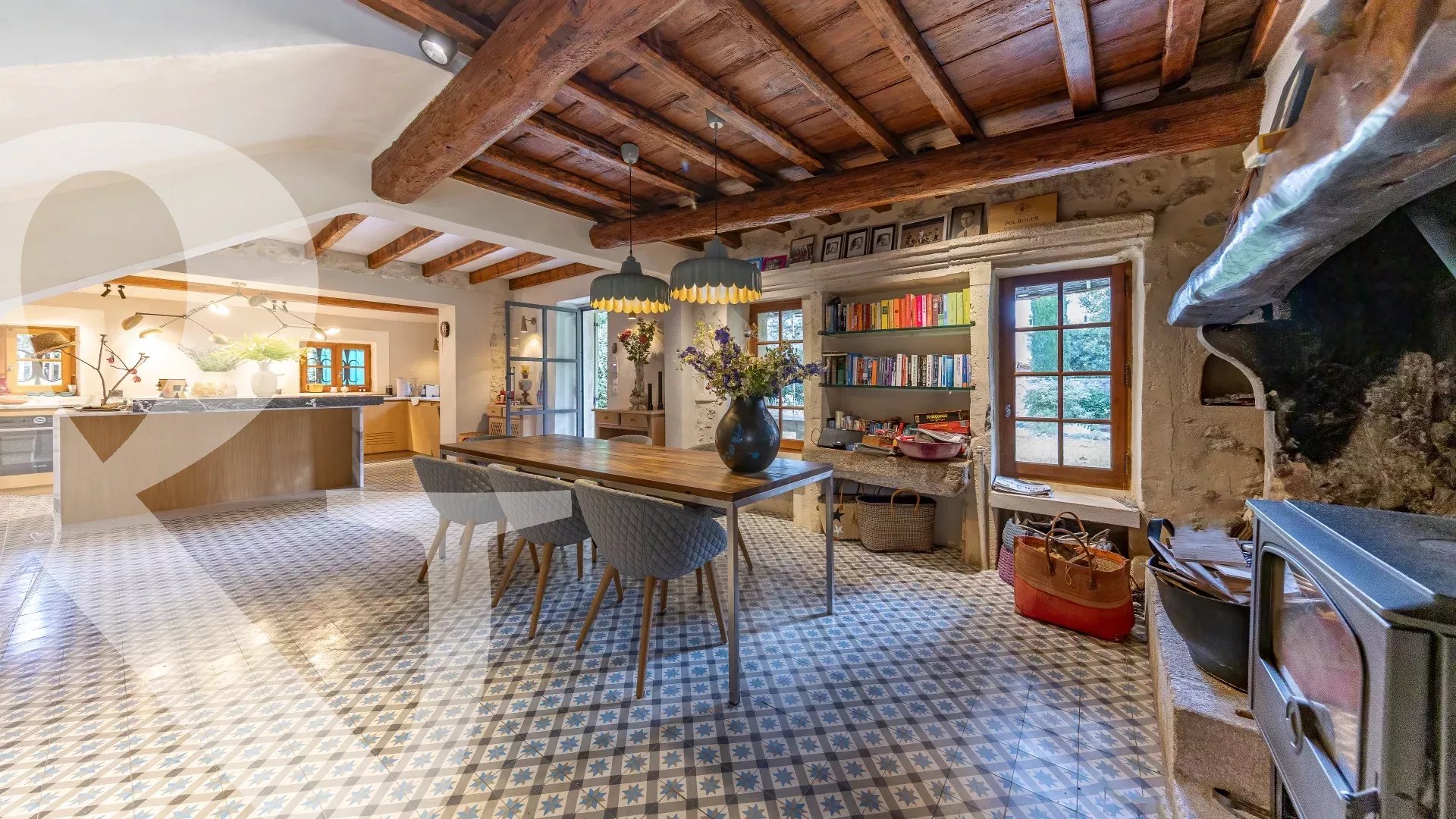 IMMERSION DANS  LES ALPILLES