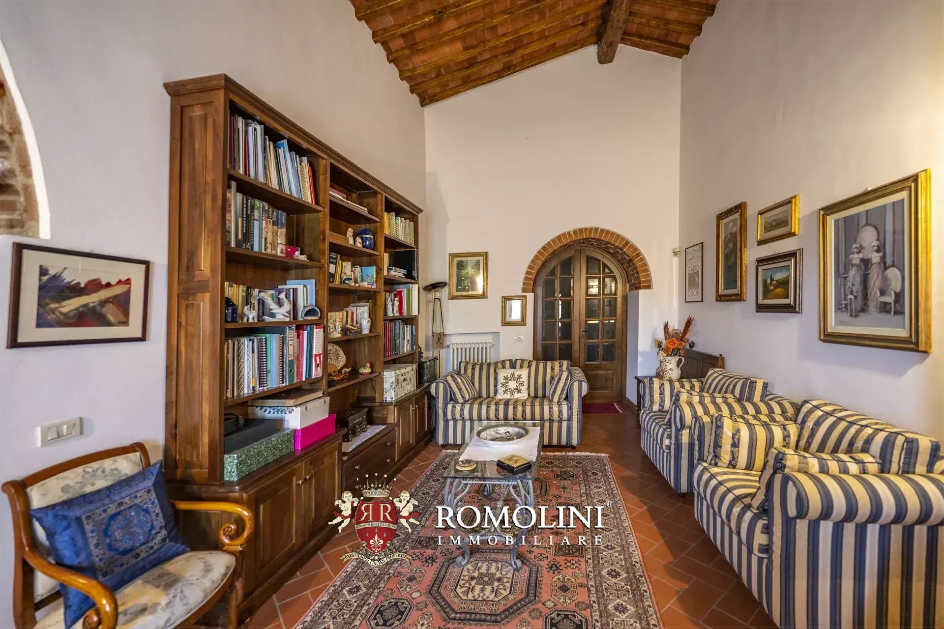 4 Bedroom Villa/Townhouse's Image 39