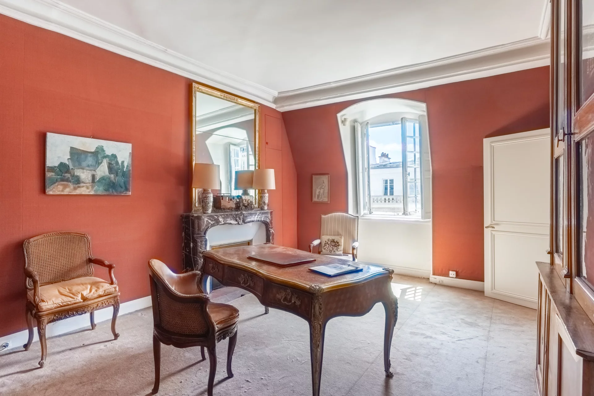 Paris 7e - UNIVERSITÉ / VERNEUIL