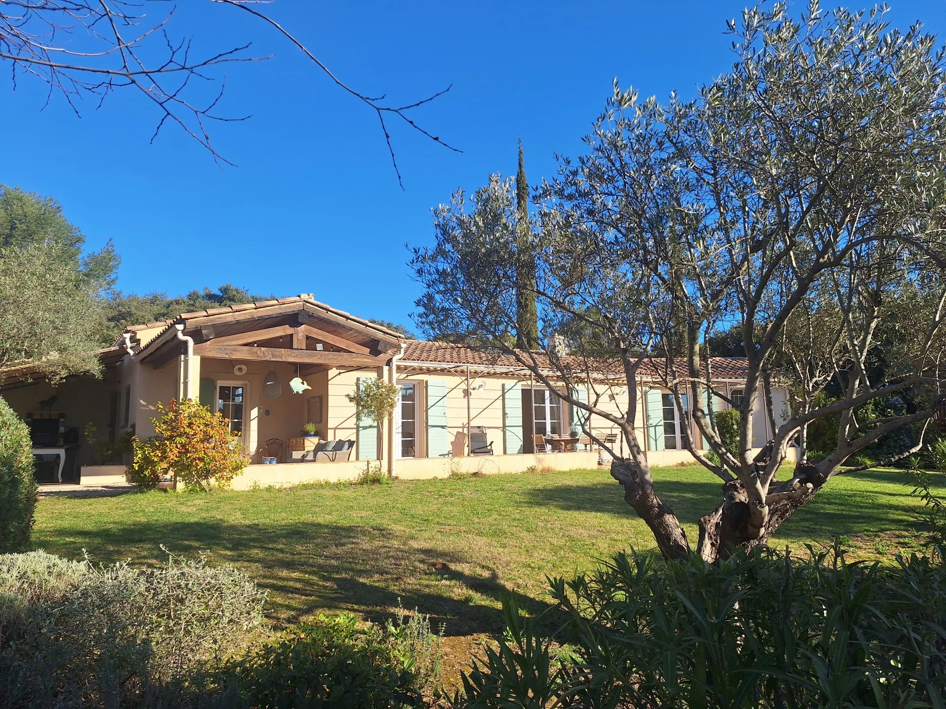 COTIGNAC CHARMING TRADITIONAL VILLA ON ONE STOREY