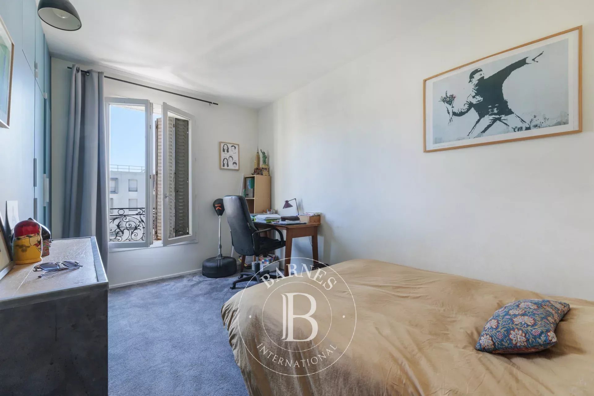 Paris  - Apartment 4 Bedrooms - picture 14