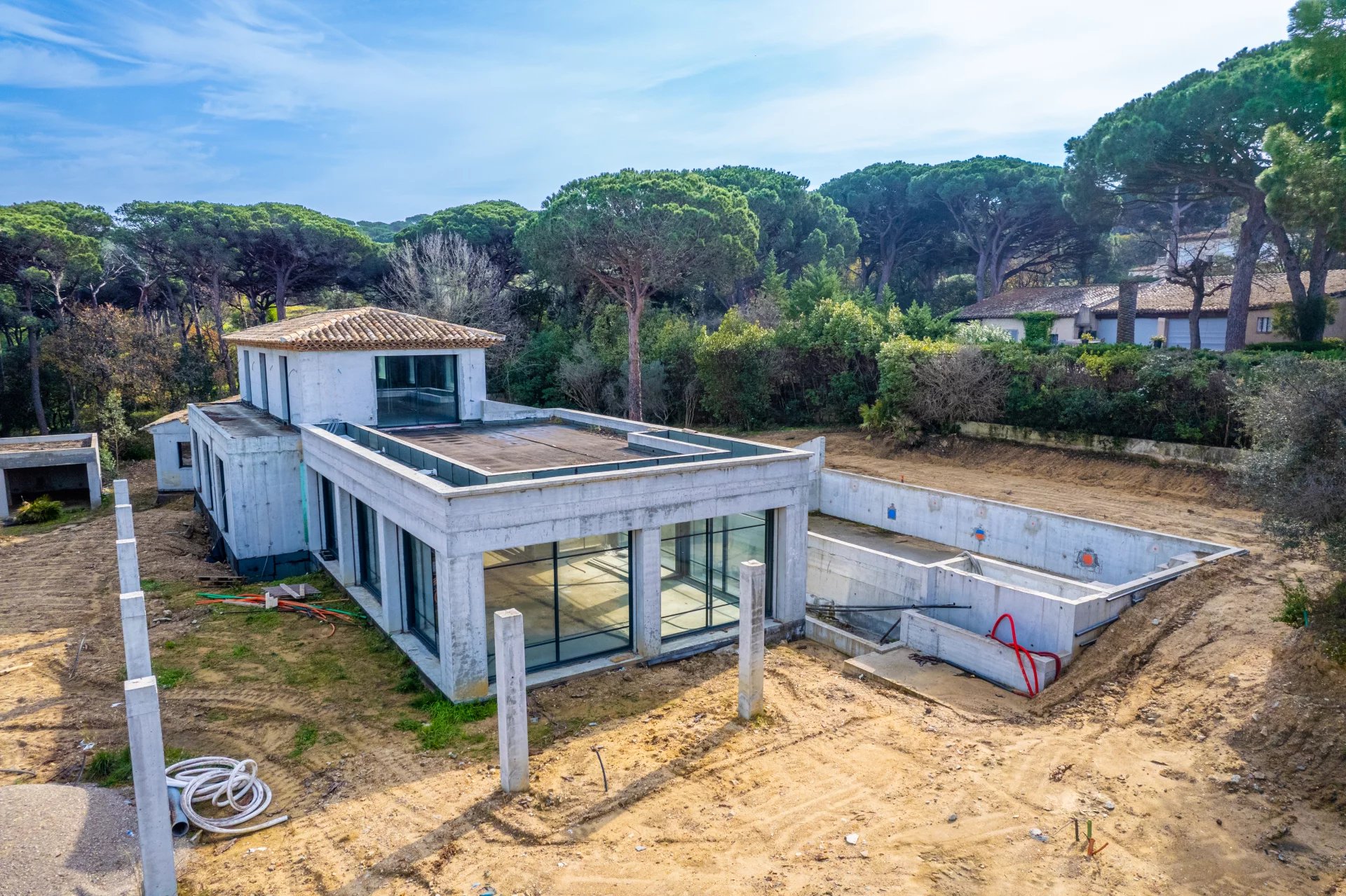 Projet Kamareops : Projet en cours, propriété d’exception avec grande piscine sur un domaine privé - Saint-Tropez