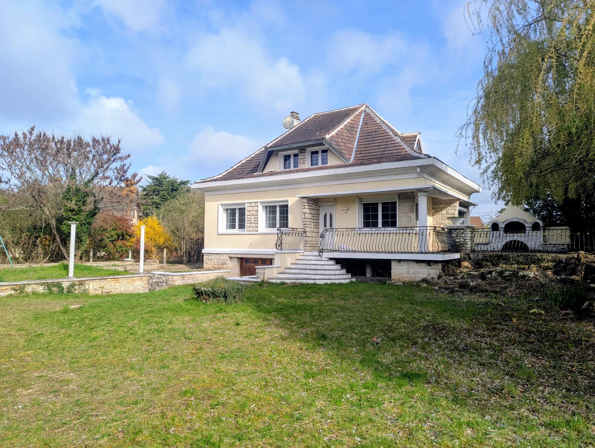 Maison F5 de 126 m² sur sous-sol complet