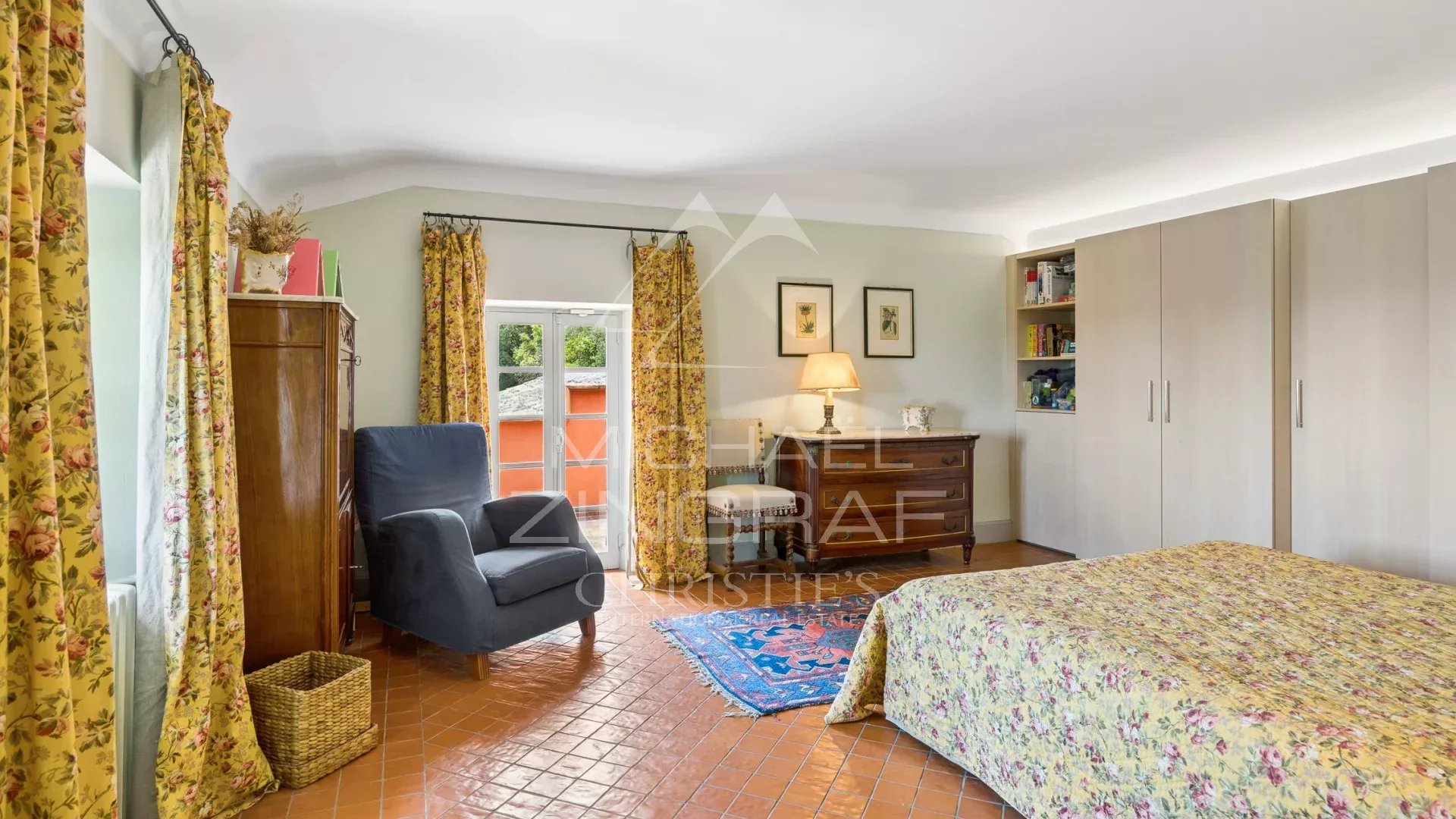 9 Bedroom Villa/Townhouse's Image 6