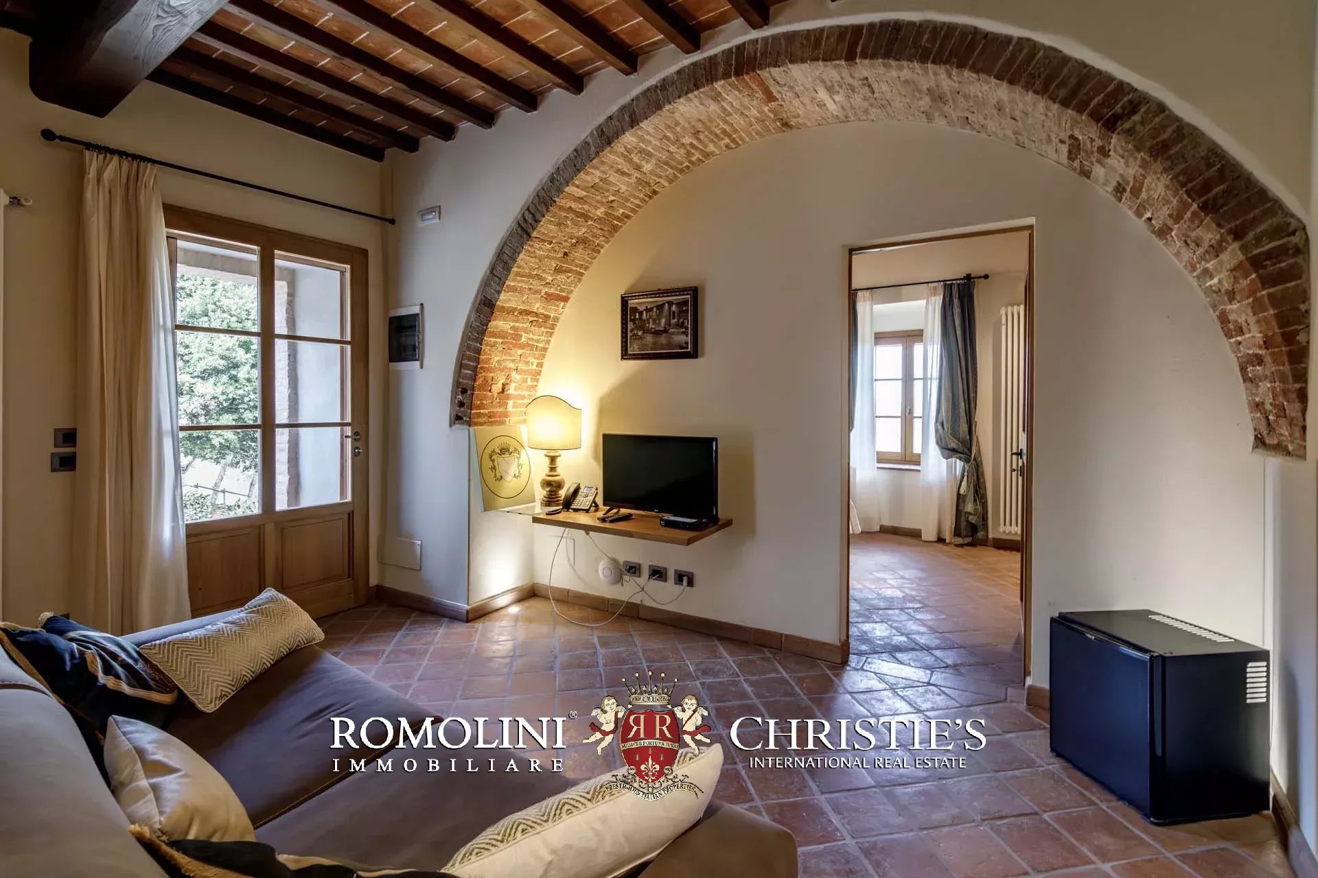 14 Bedroom Villa/Townhouse's Image 59