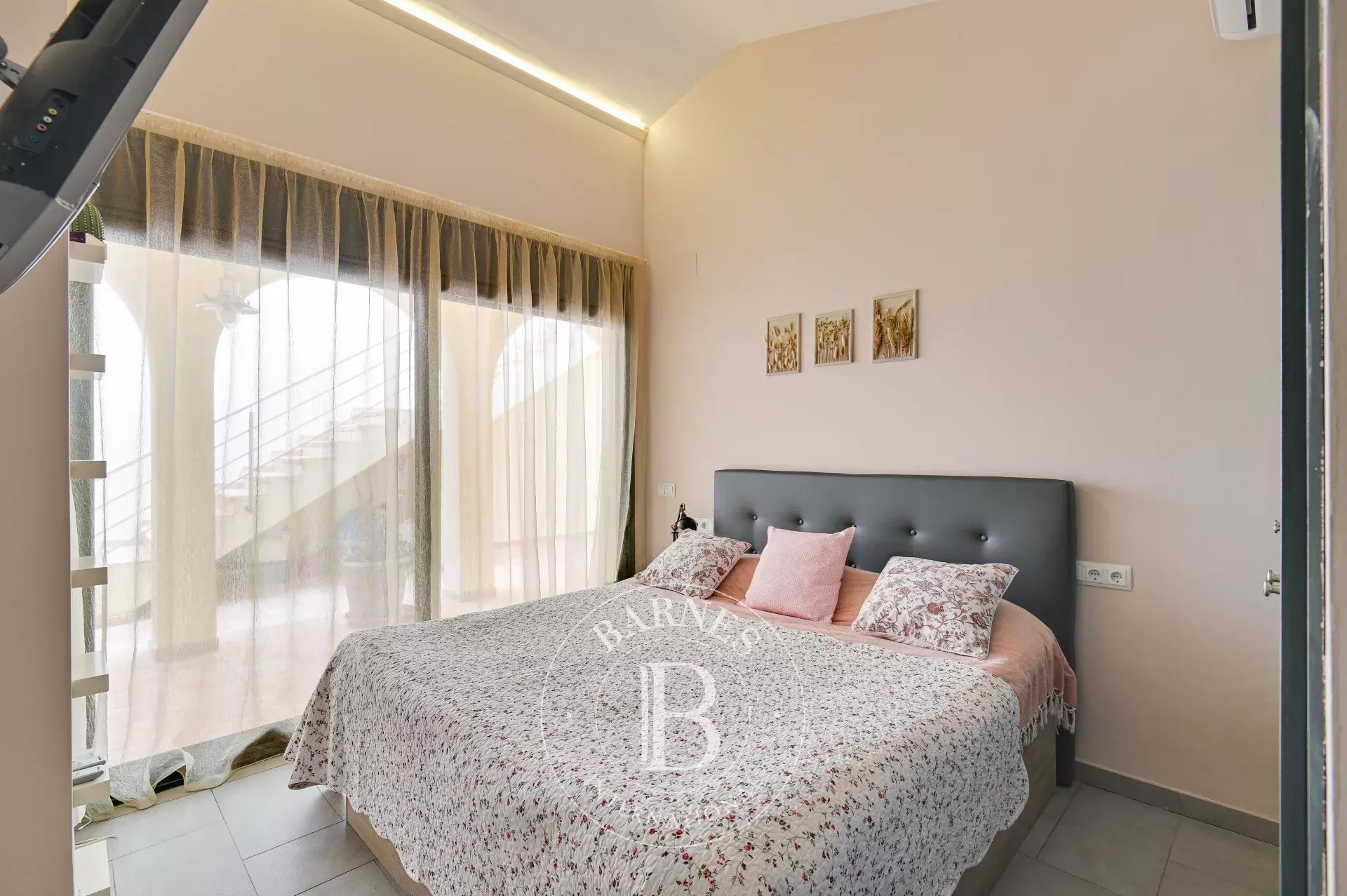Magnificent villa with sea views in Sant Feliu de Guíxols, Costa Brava - picture 20