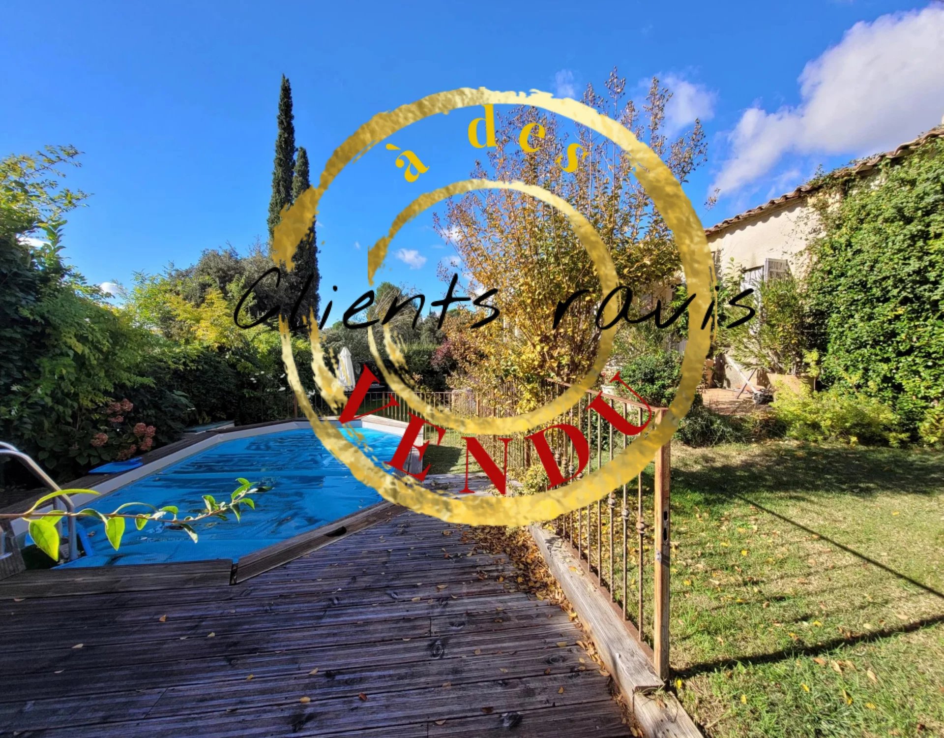 Villa 4 chambres et bureau sur joli jardin avec piscine
