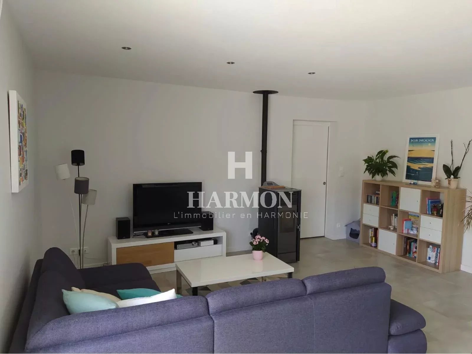 À vendre – Chalet avec grand jardin